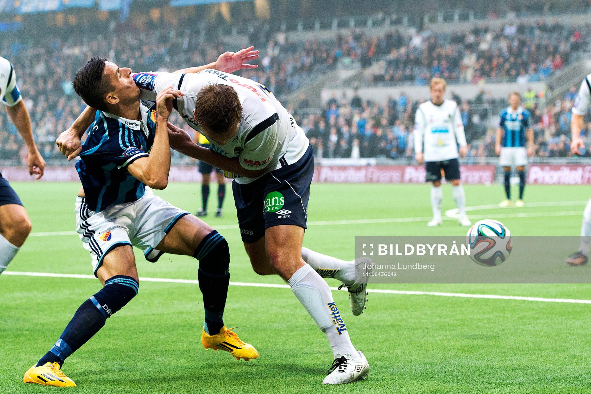 Djurgårdens Haris Radetinac och Gefles Jens Portin