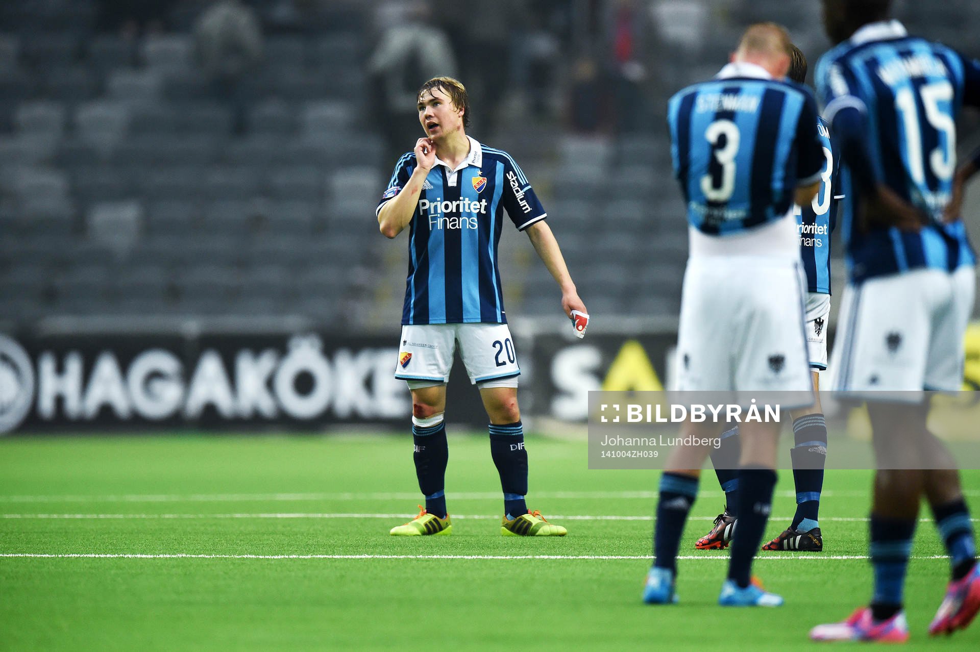 Djurgårdens Simon Tibbling deppar
