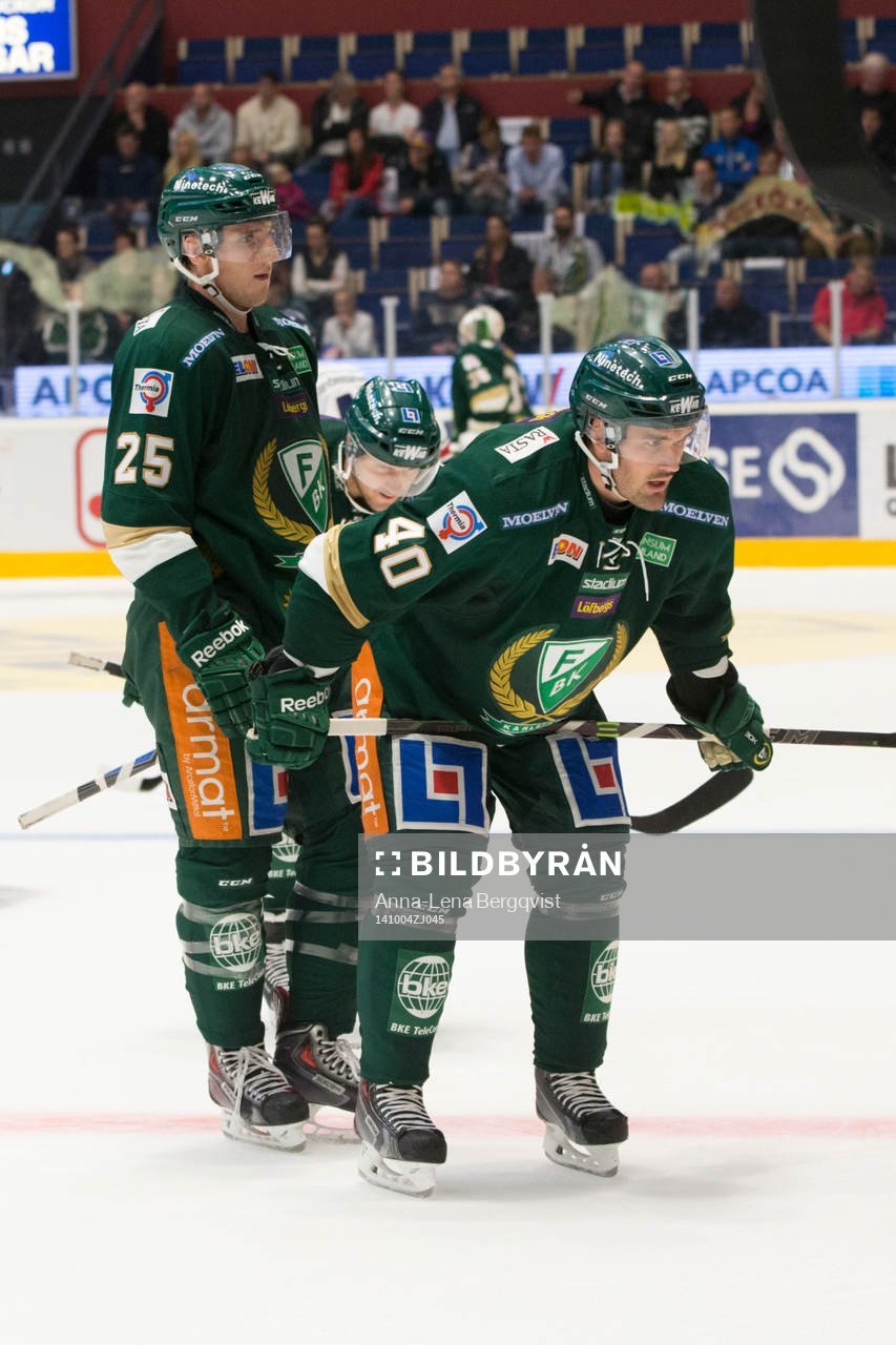 Deppiga Färjestadsspelare Anton Hedman och Niclas Arell