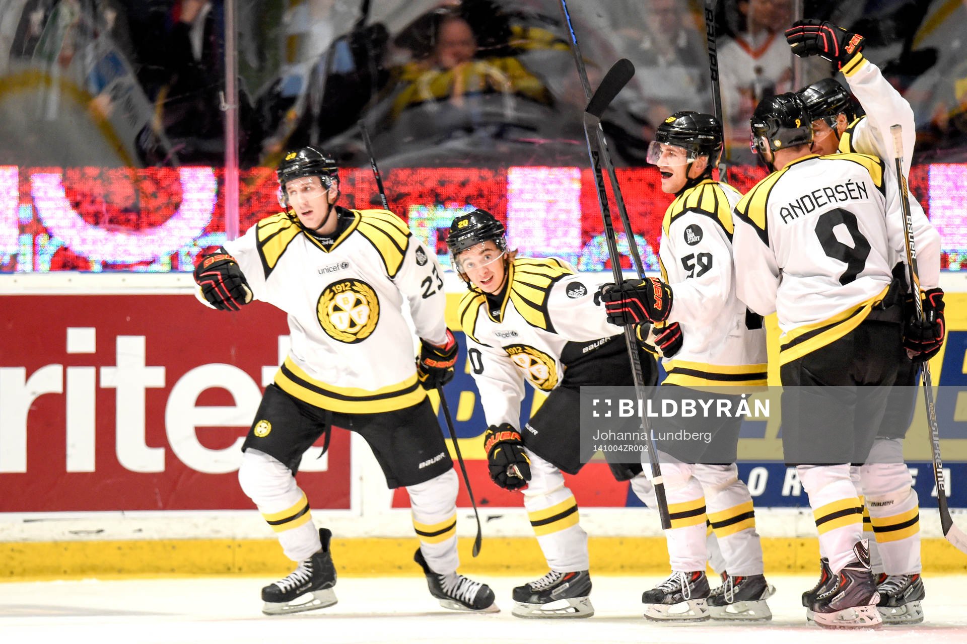 Brynäs Bill Sweatt jublar