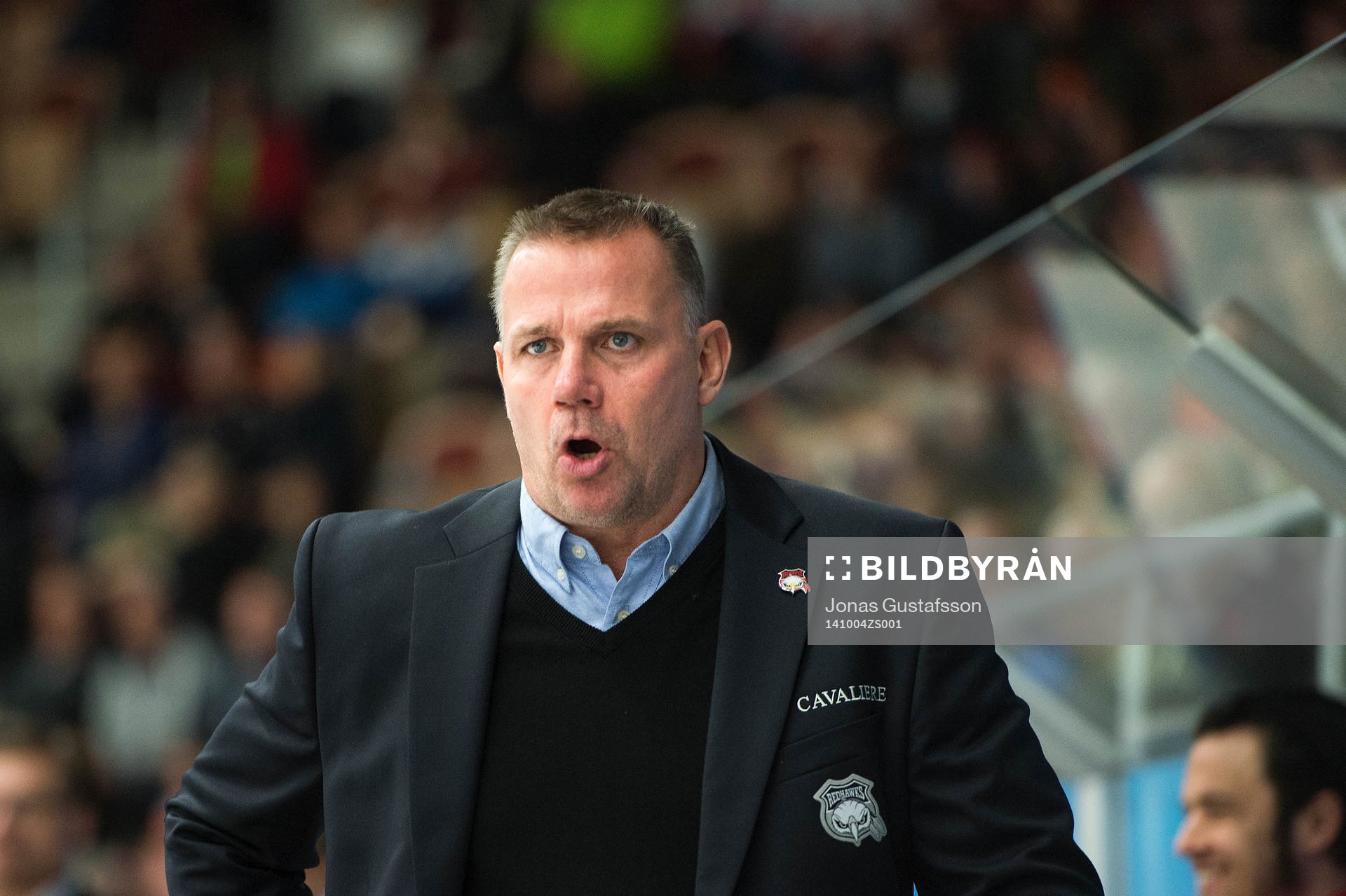 Malmö Redhawks tränare Mats Lusth skriker