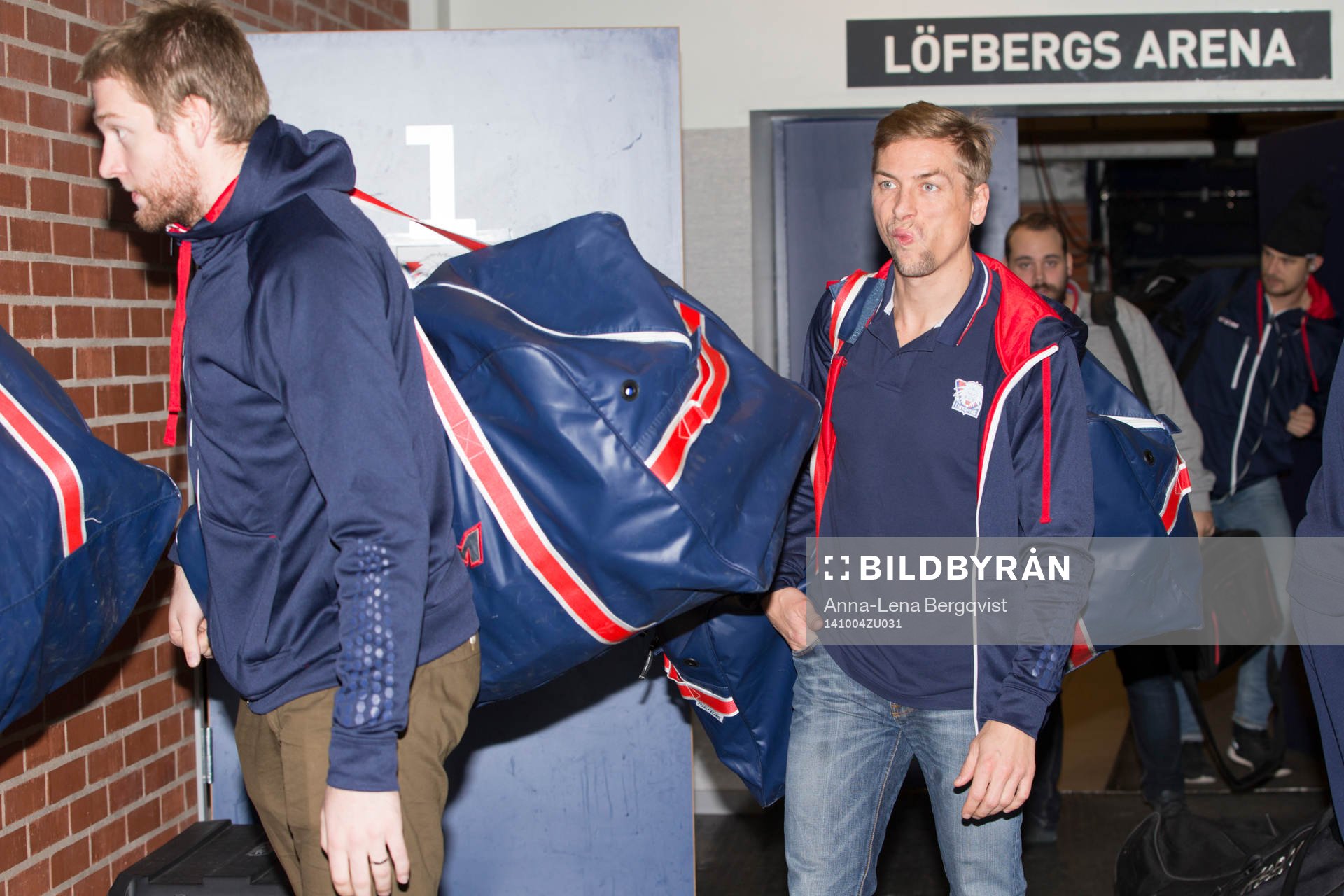 Linköpings Magnus Johansson och de andra spelarna har just