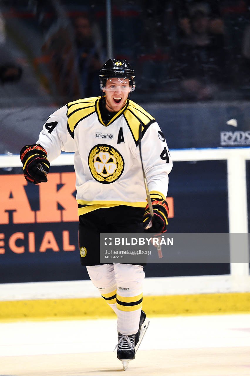 Brynäs Jacob Blomqvist jublar