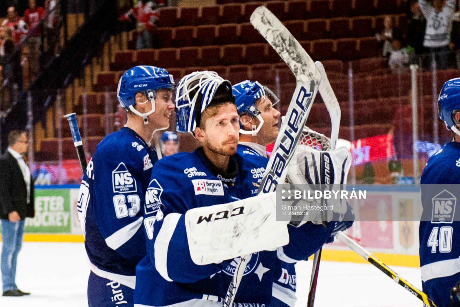 Leksands målvakt Joakim Lundström jublar