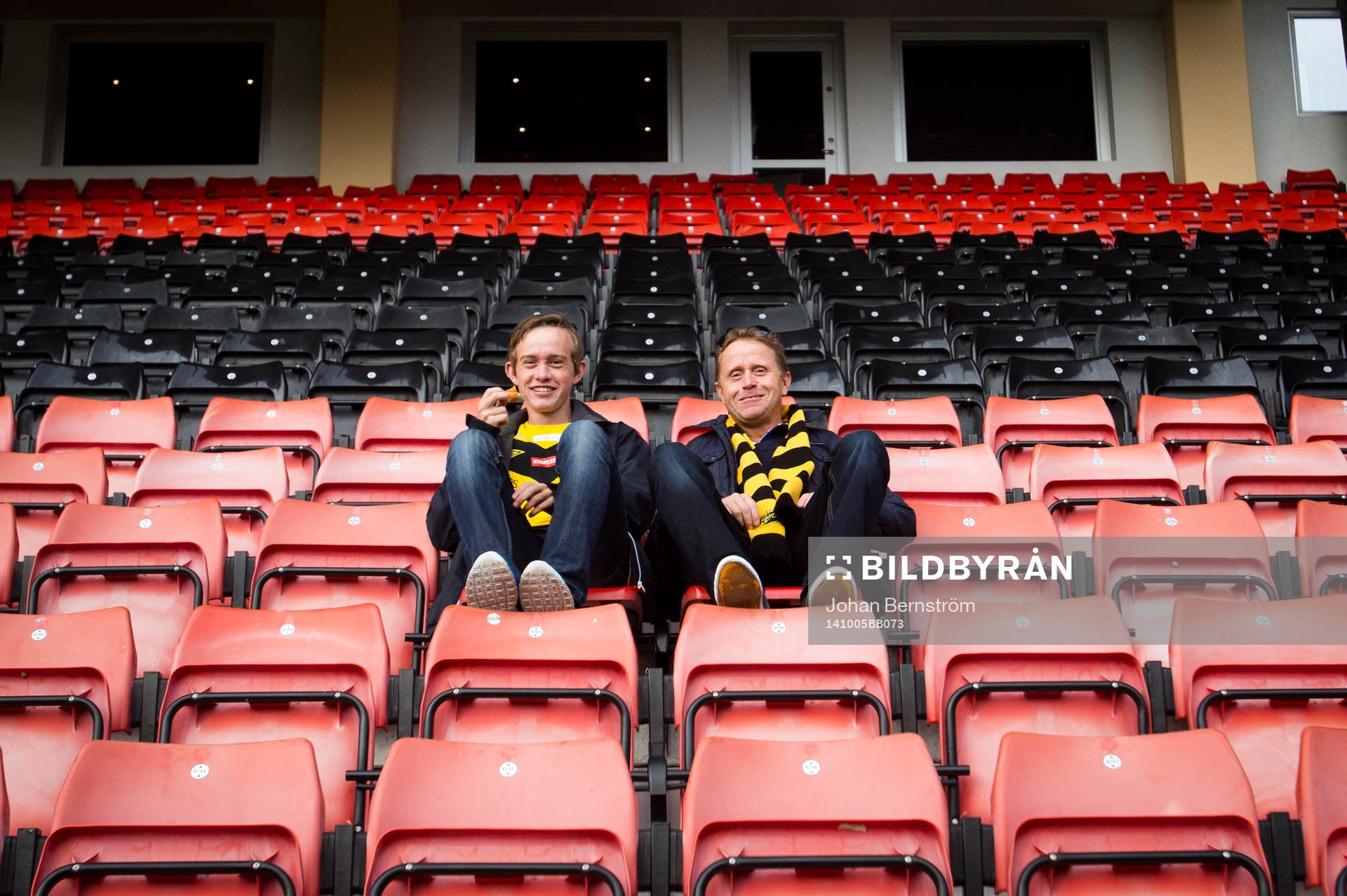 Elfsborgs supportrar tidigt på plats innan fotbollsmatchen