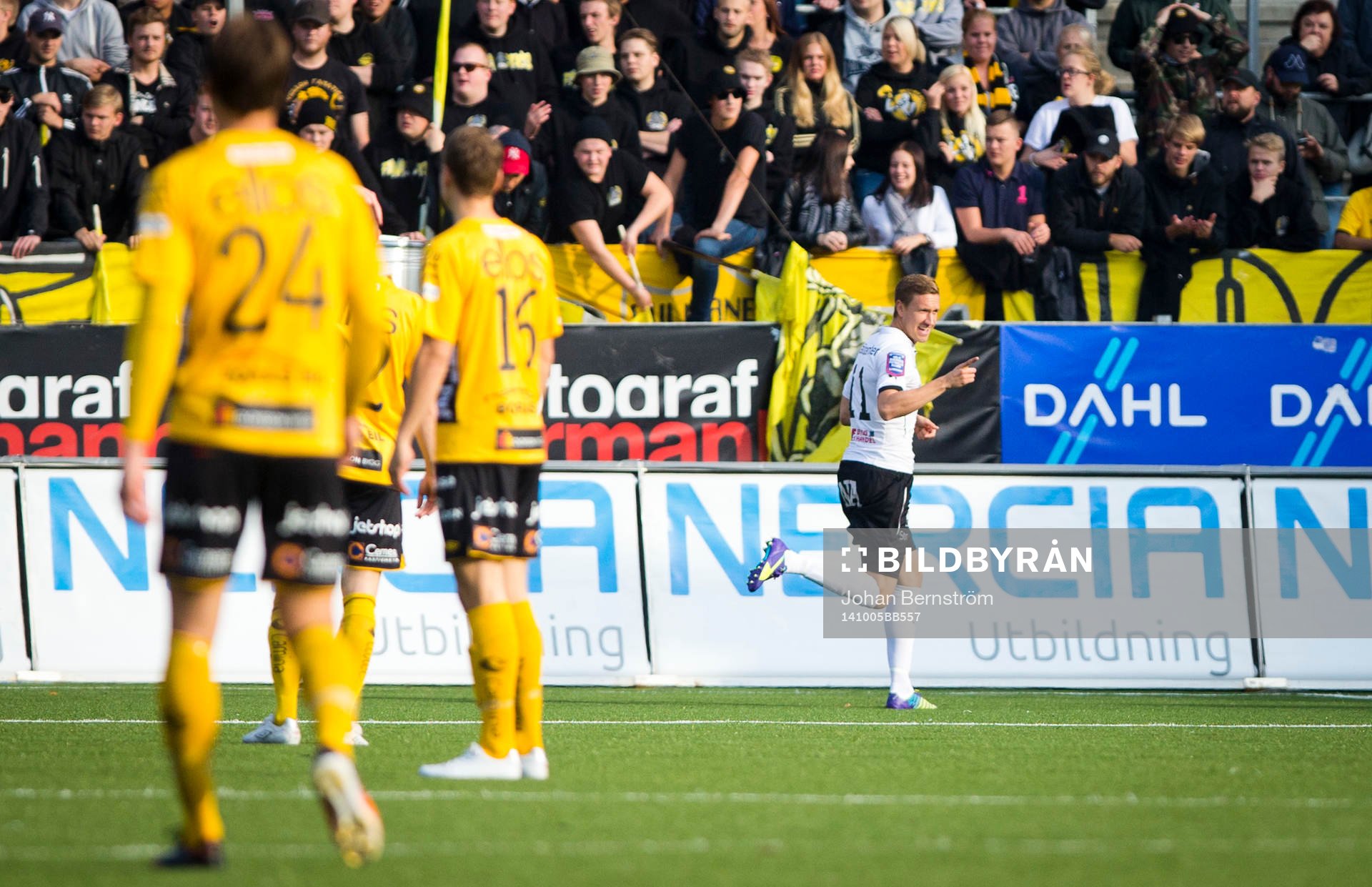 Örebros Marcus Pode jublar