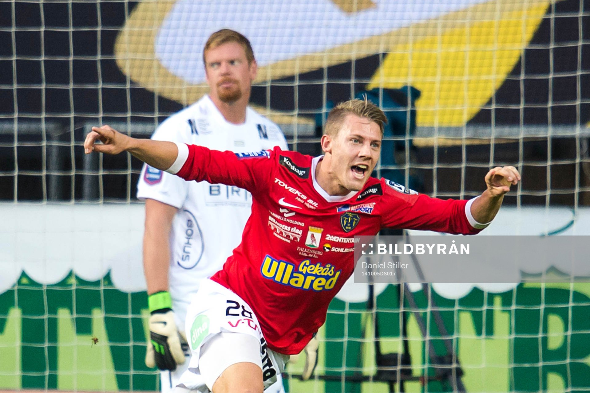 Falkenbergs Patrik Ingelsten jublar