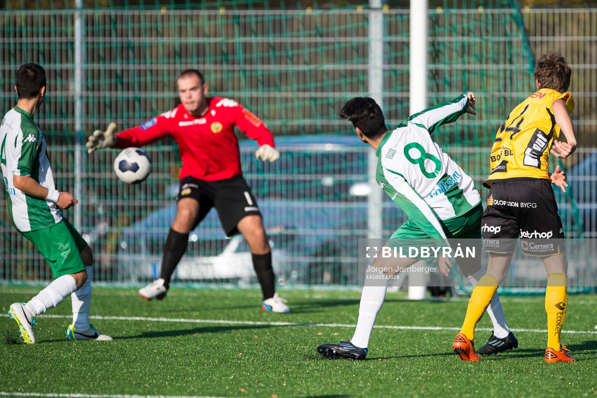 Elfsborgs Filip Varenhed (rygg mot kameran) gör 3-1