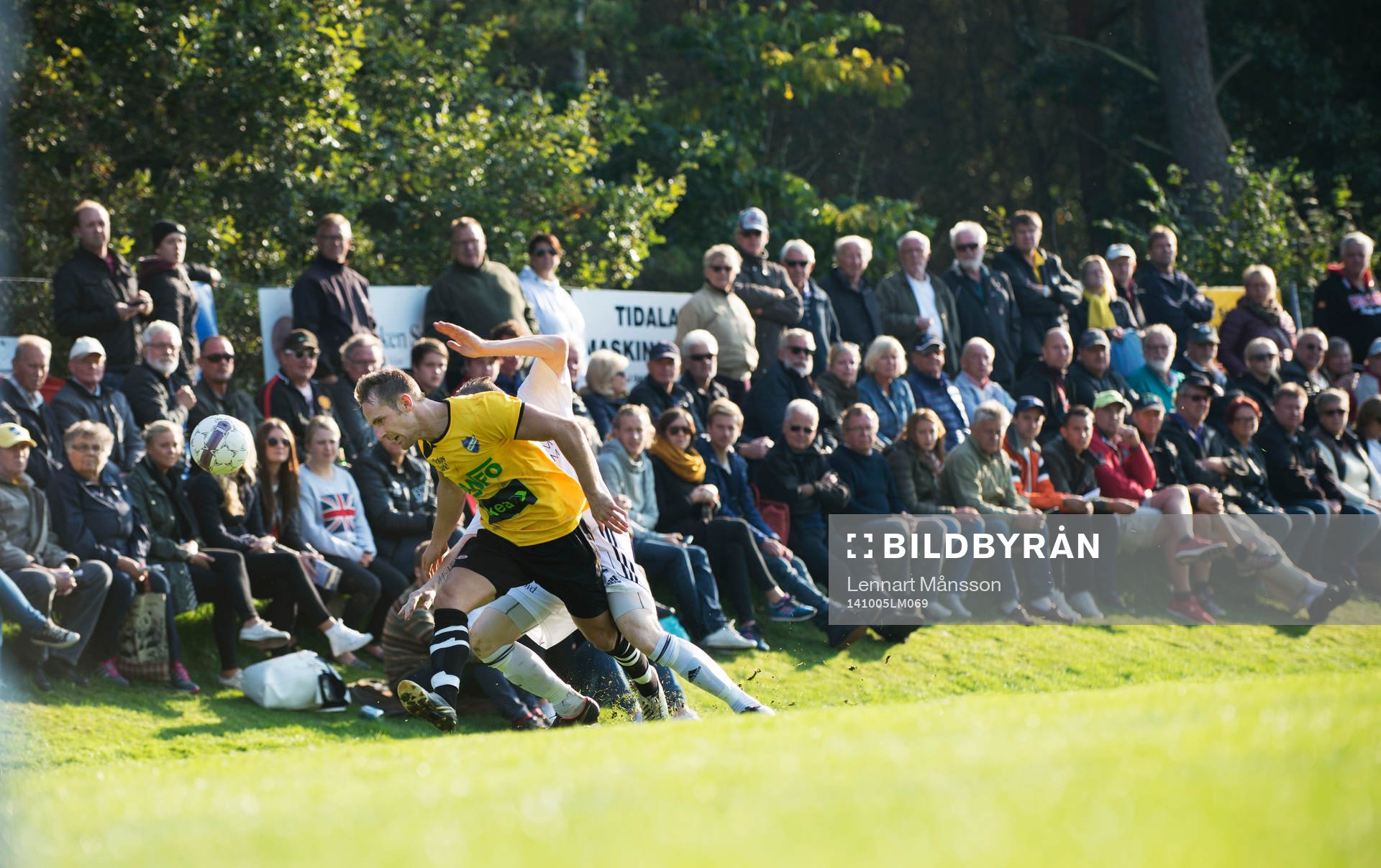 Idyllisk idrottsplats i matchen i division 3 mellan Österlen och IFK Malmö i Skillinge 5 oktober 2014.
