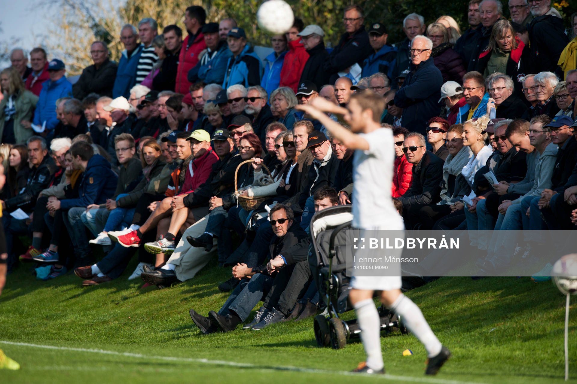 Idyllisk idrottsplats i matchen i division 3 mellan
