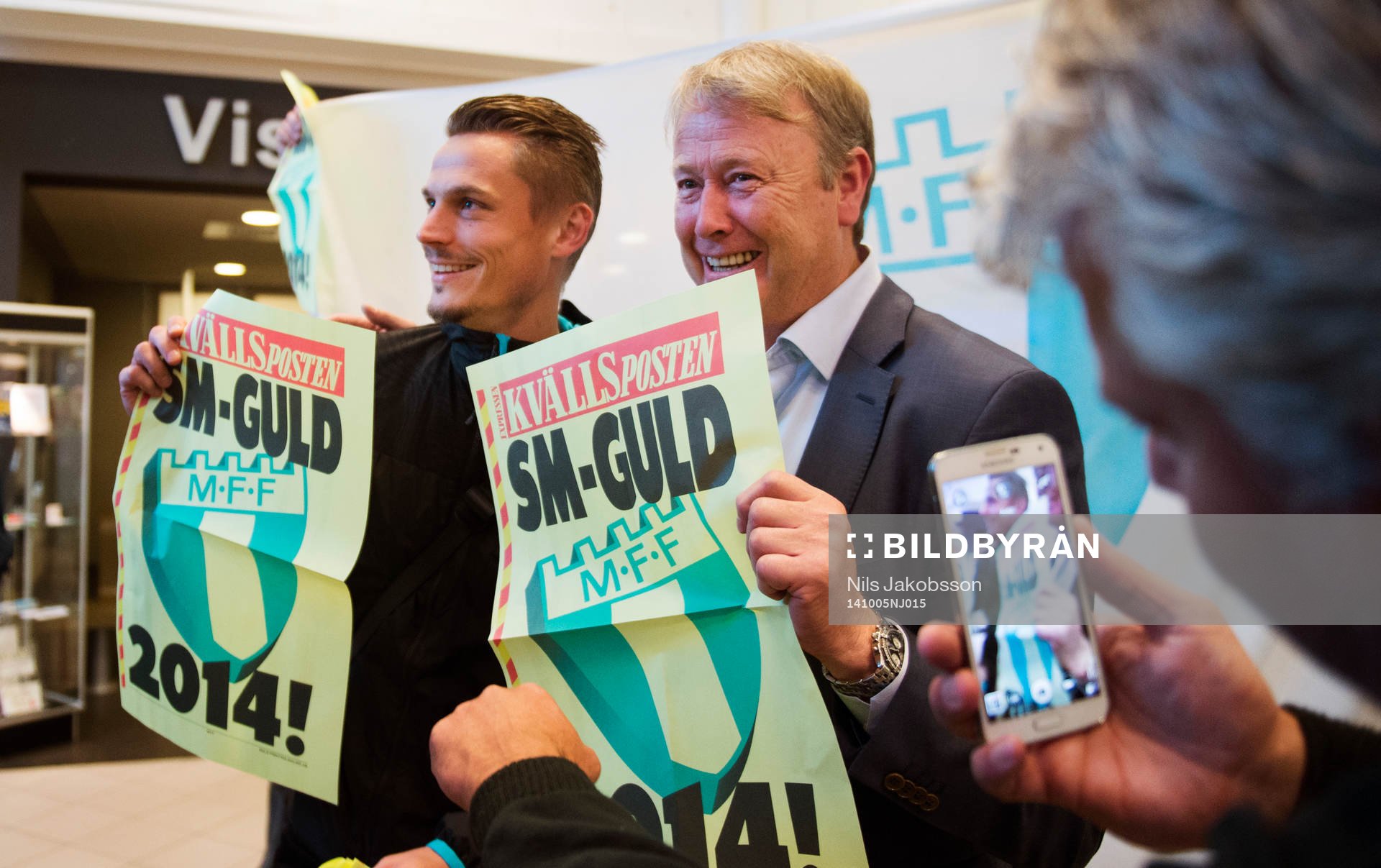 när Malmö FF landar på Sturup och firar sitt SM-guld