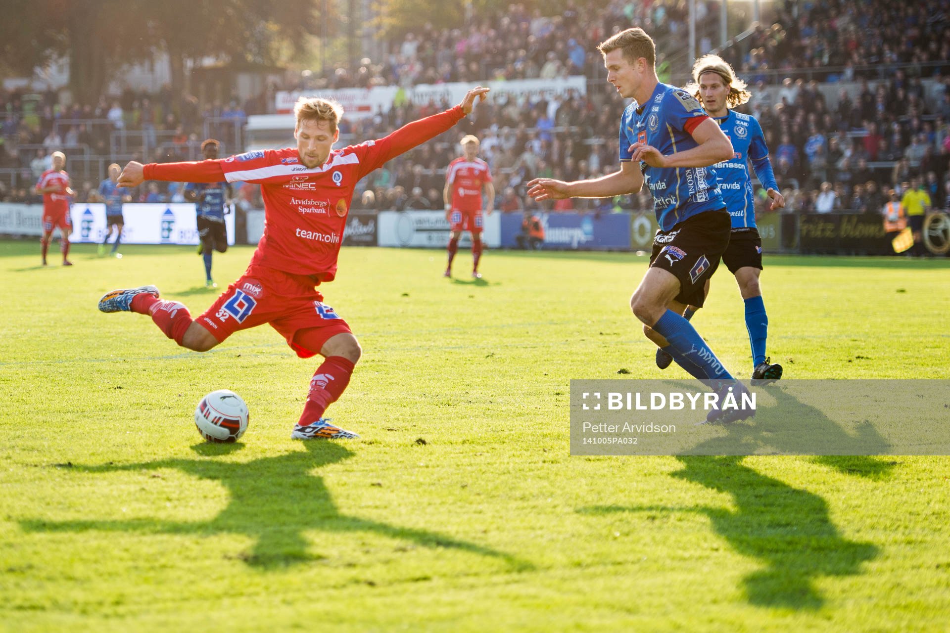 Åtvidabergs Martin Christensen och Halmstads Richard Magyar