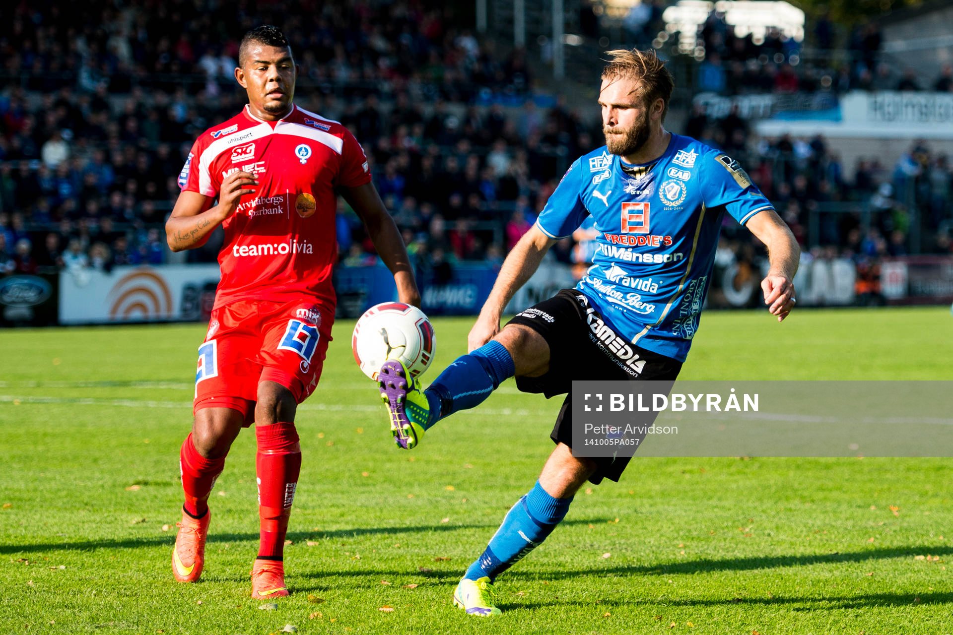 Åtvidabergs Ricardo Santos och Halmstads Jesper Westerberg