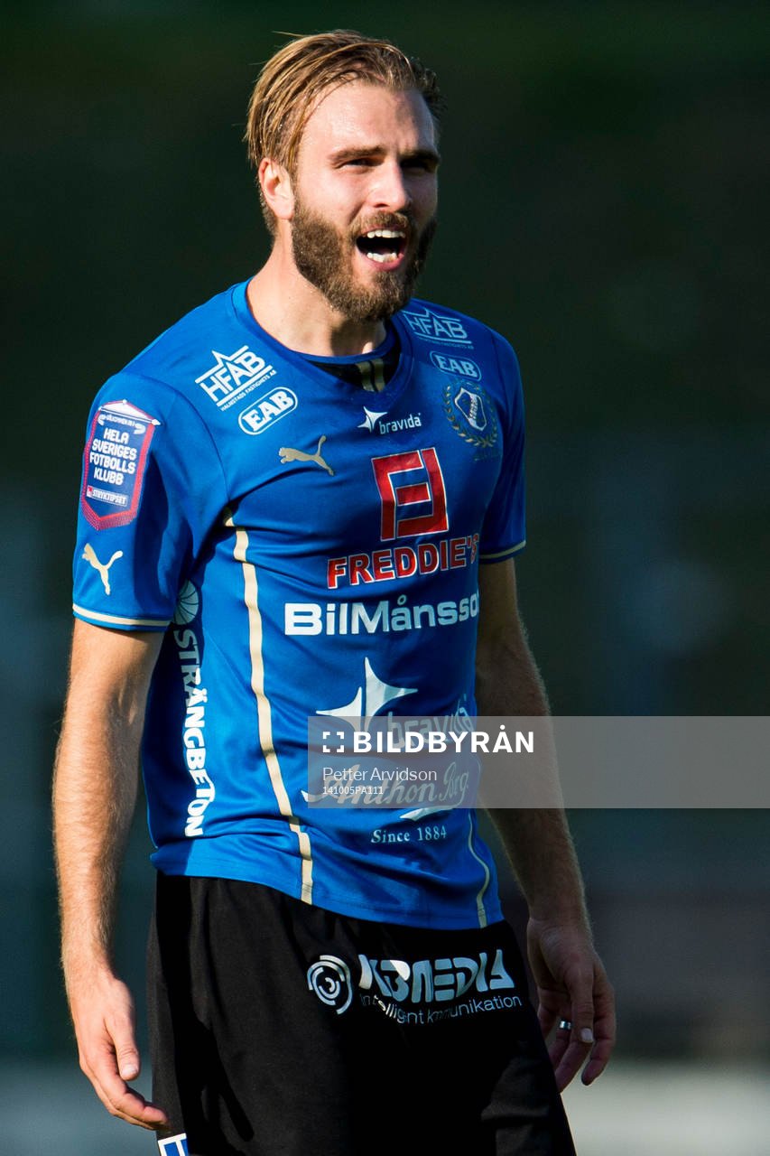 Halmstads Jesper Westerberg under fotbollsmatchen i Allsvenskan mellan Halmstad och Åtvidaberg den 5 oktober 2014 i Halmstad.