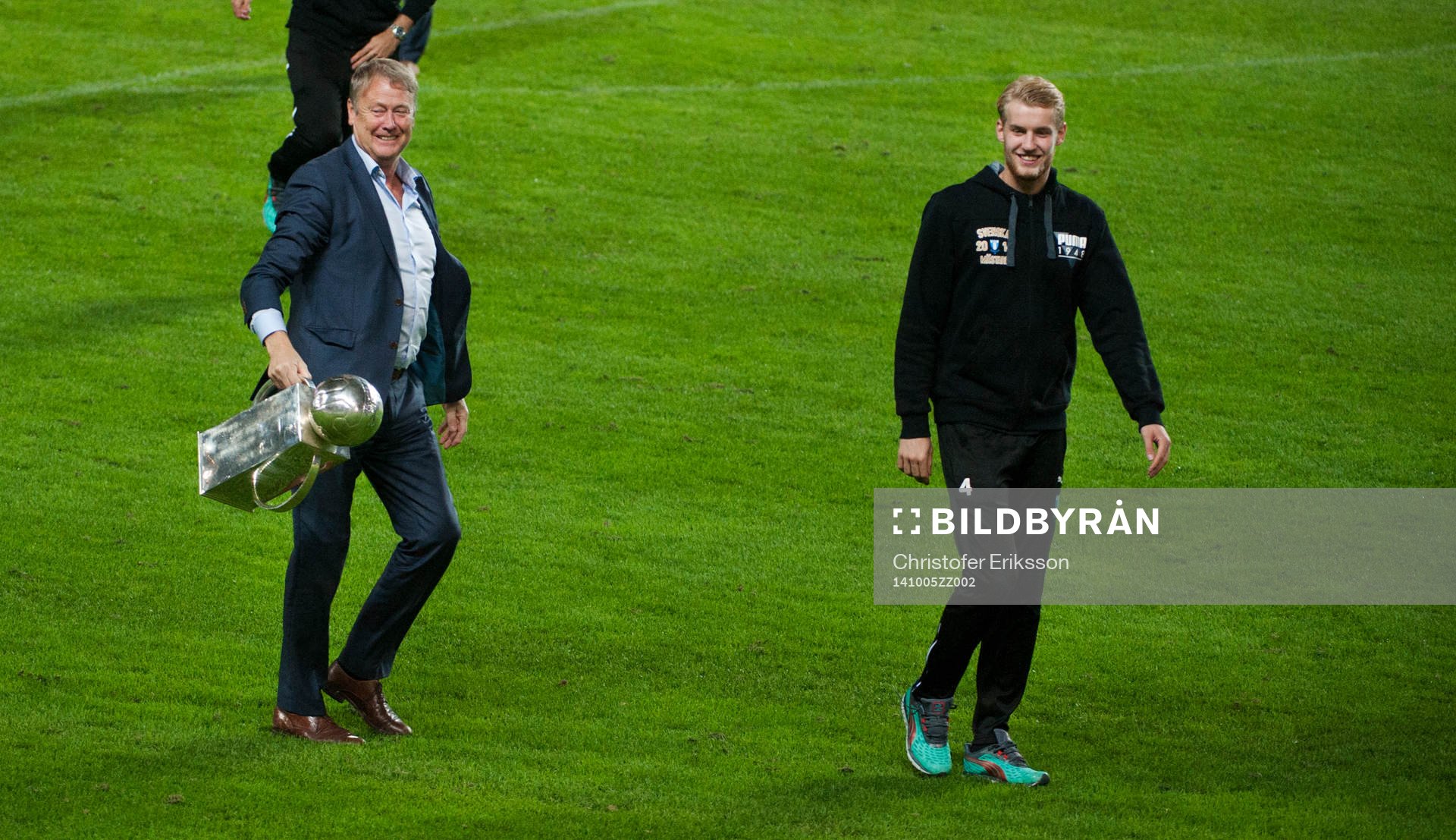 Malmö FFs tränare Åge Hareide med Lennart Johanssons