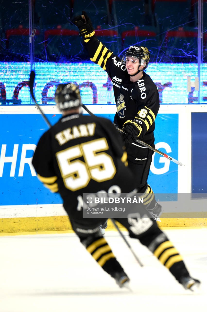 s Robin Kovacs