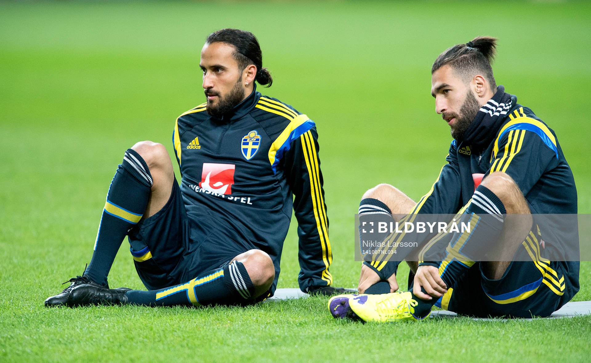 Sveriges Erkan Zengin och Jimmy Durmaz