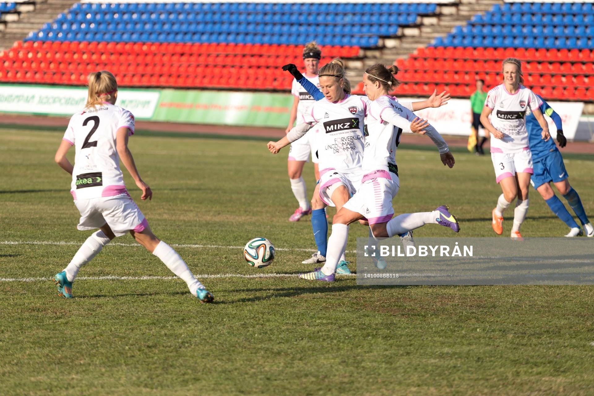 under en fotbollsmatch i Women's Champions League mellan