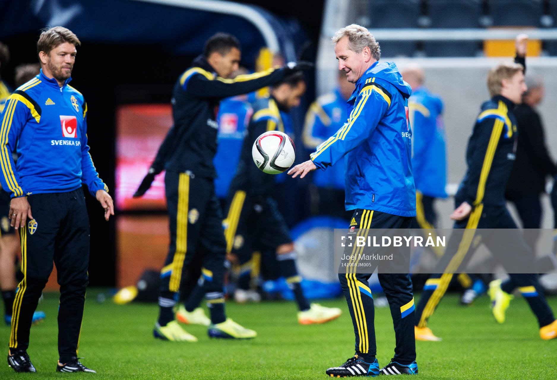Players manager Marcus Allbäck och förbundskapten Erik