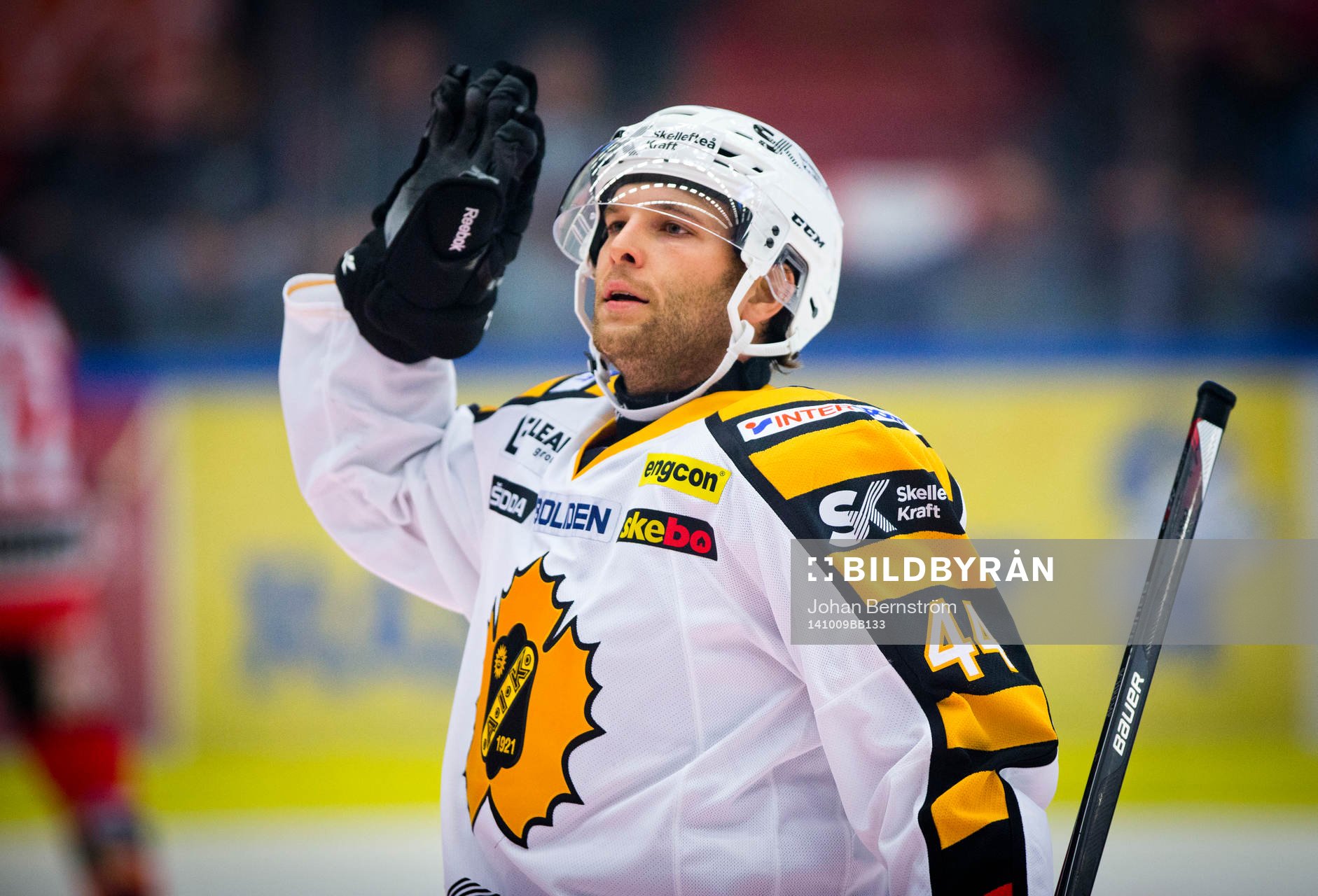 Skellefteås Rob Schremp gör 0-1 och jublar