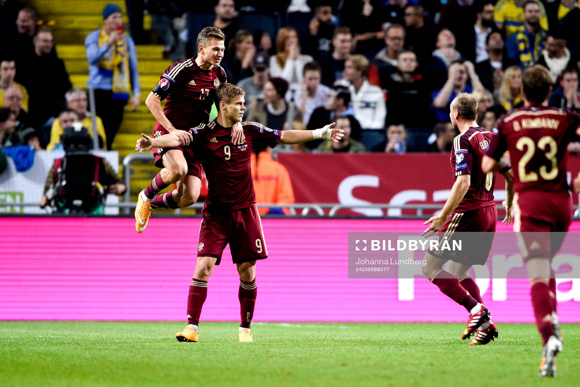 Rysslands Aleksandr Kokorin jublar