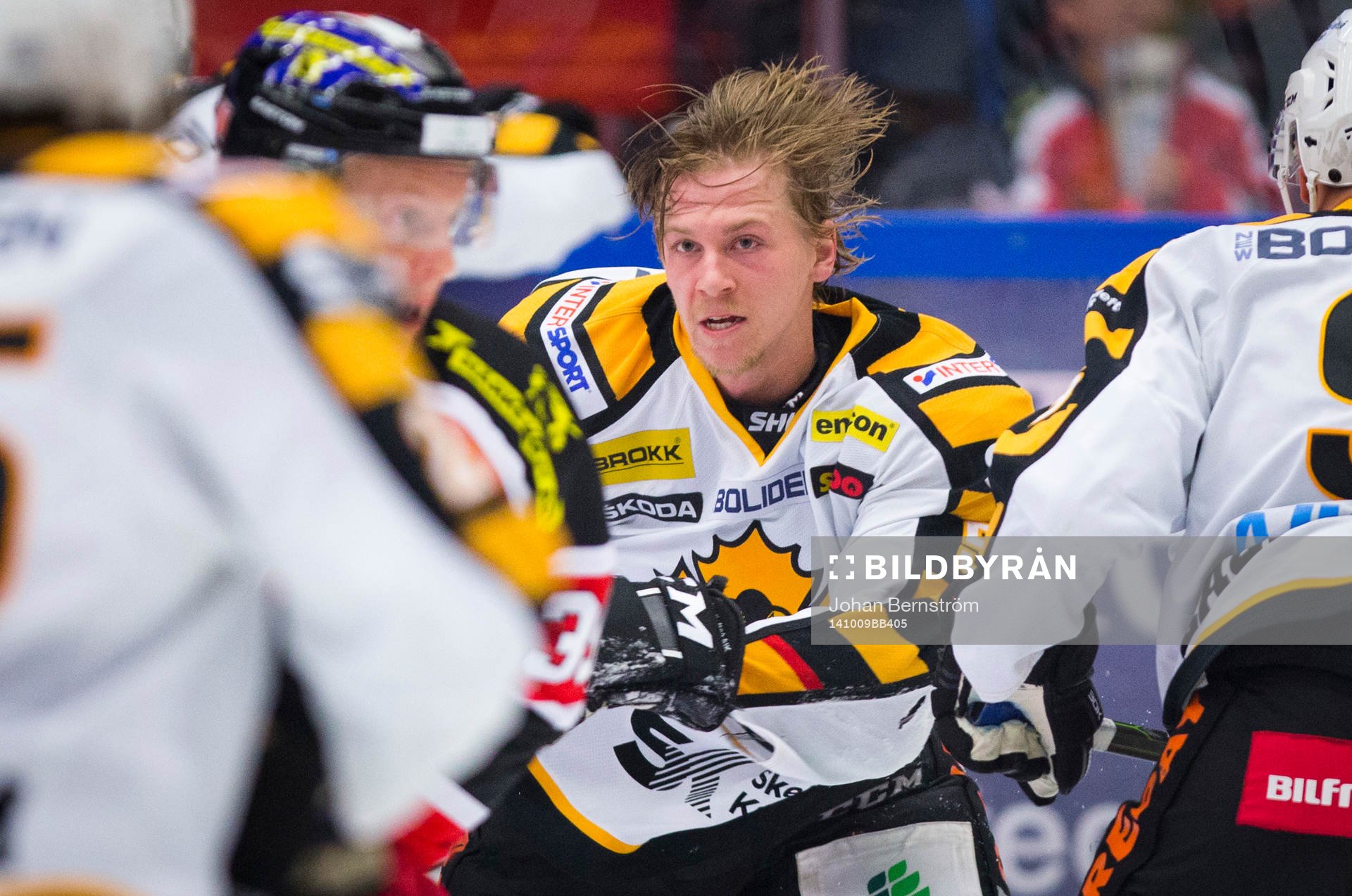 Skellefteås Anton Lindholm är arg på Örebros Ville