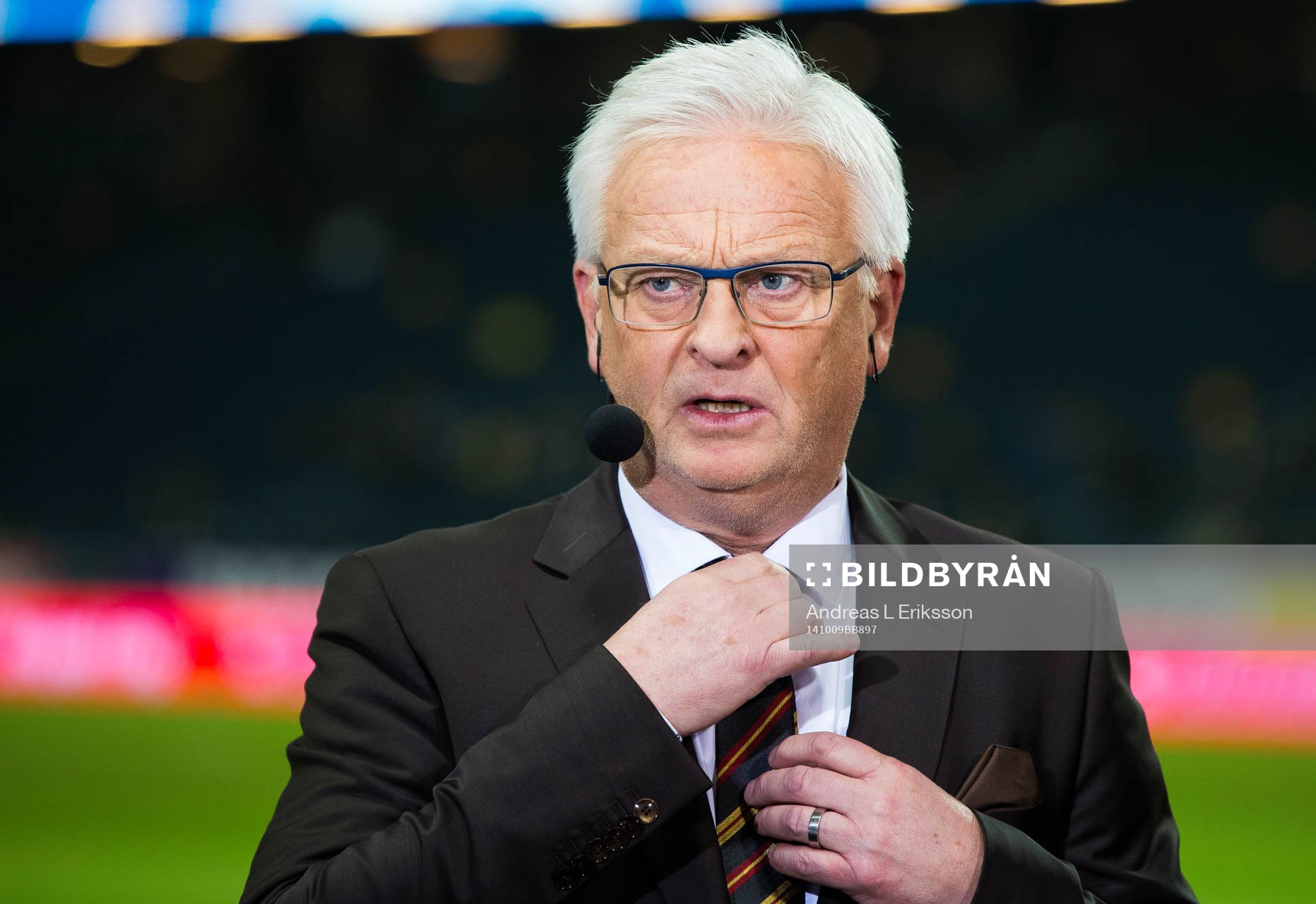 s studio innan fotbollsmatchen i EM-kvalet mellan Sverige
