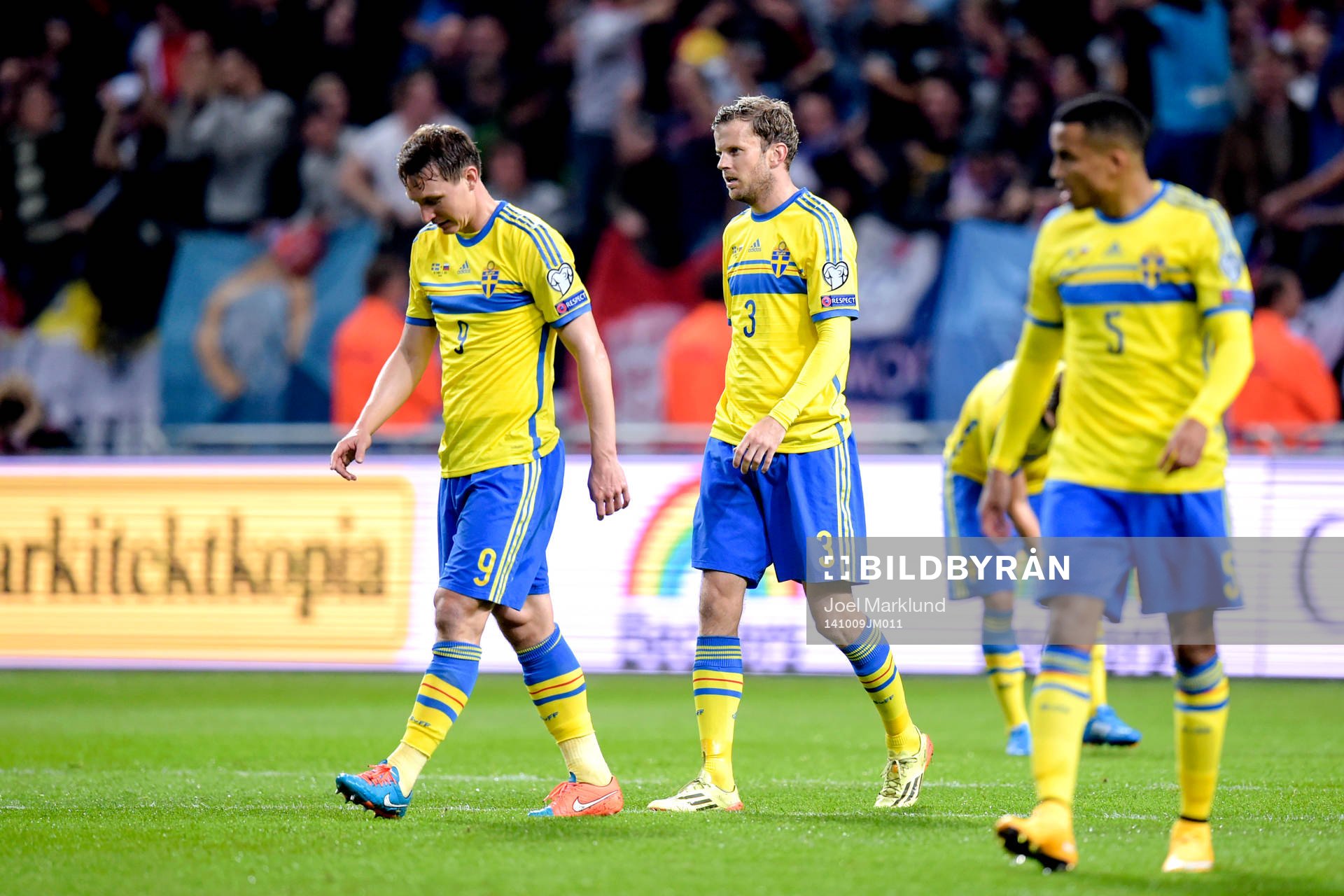Sveriges Kim Källström , Mikael Antonsson och Martin
