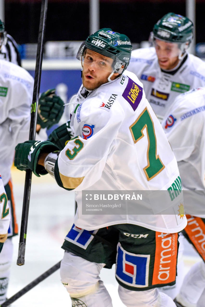Färjestads Anton Grundel jublar