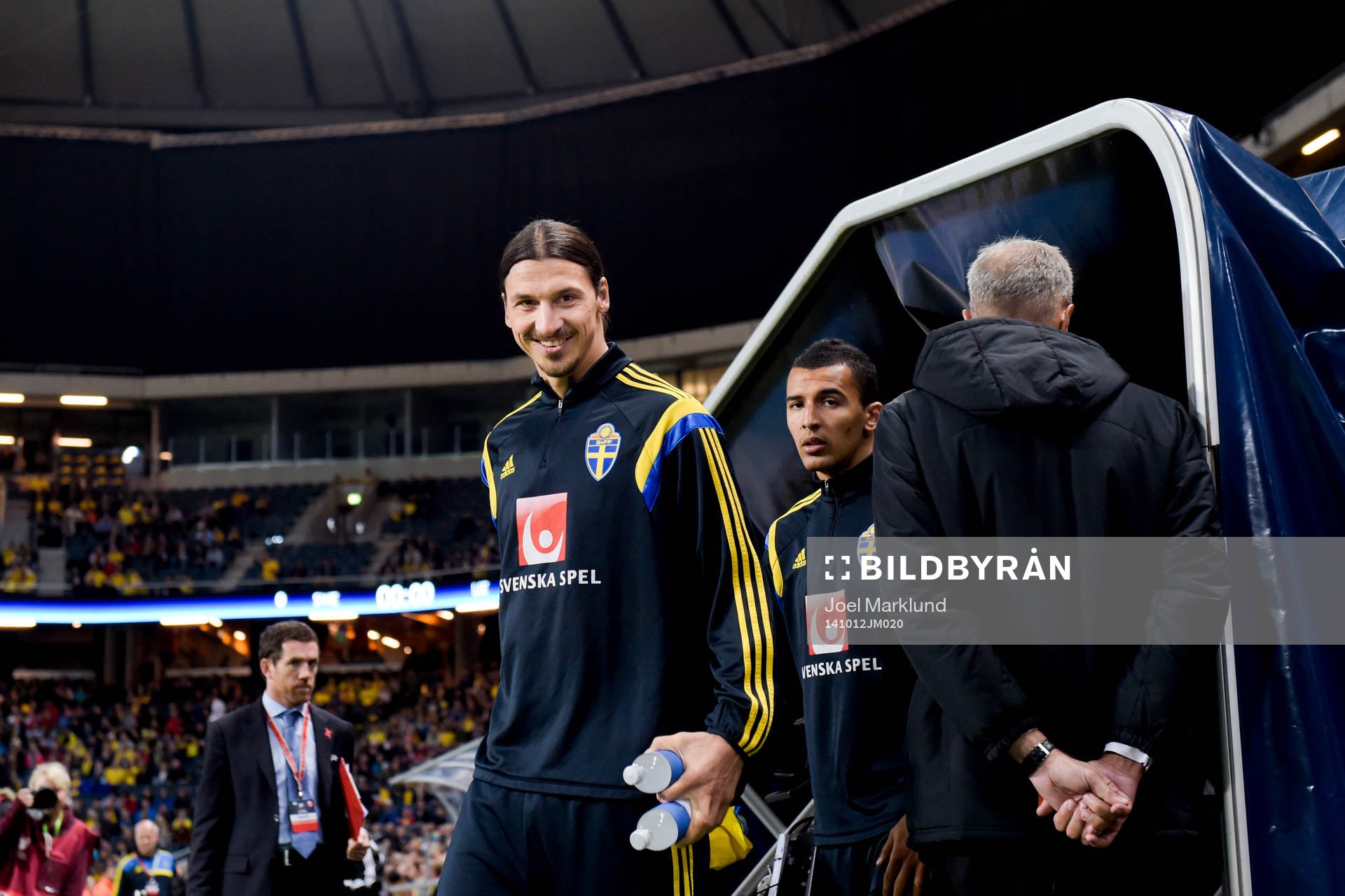 Sveriges Zlatan Ibrahimovic och Nabil Bahoui