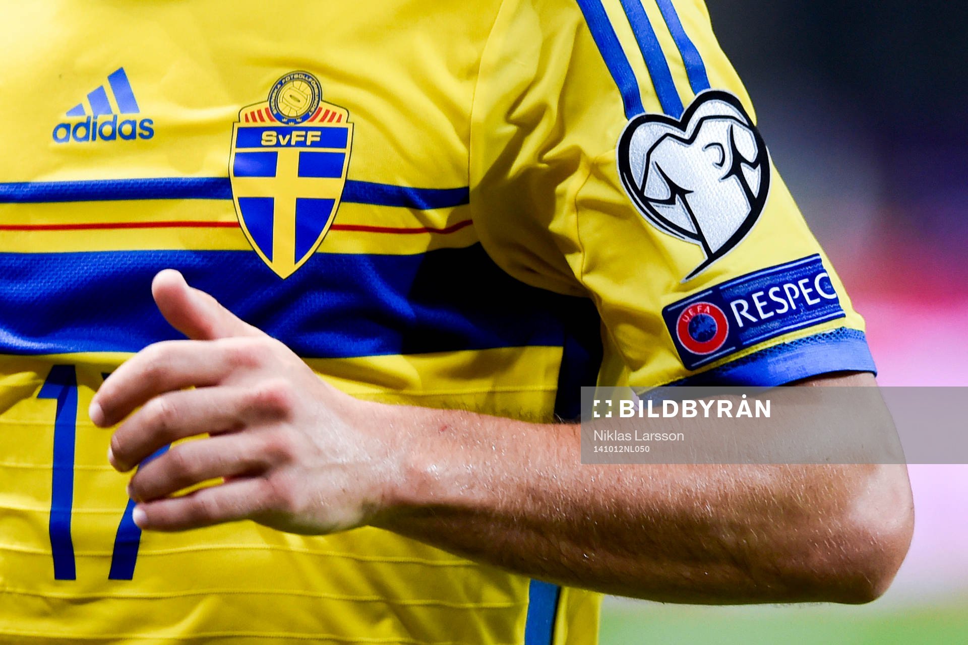 UEFA mot rasism logga på Sveriges tröja