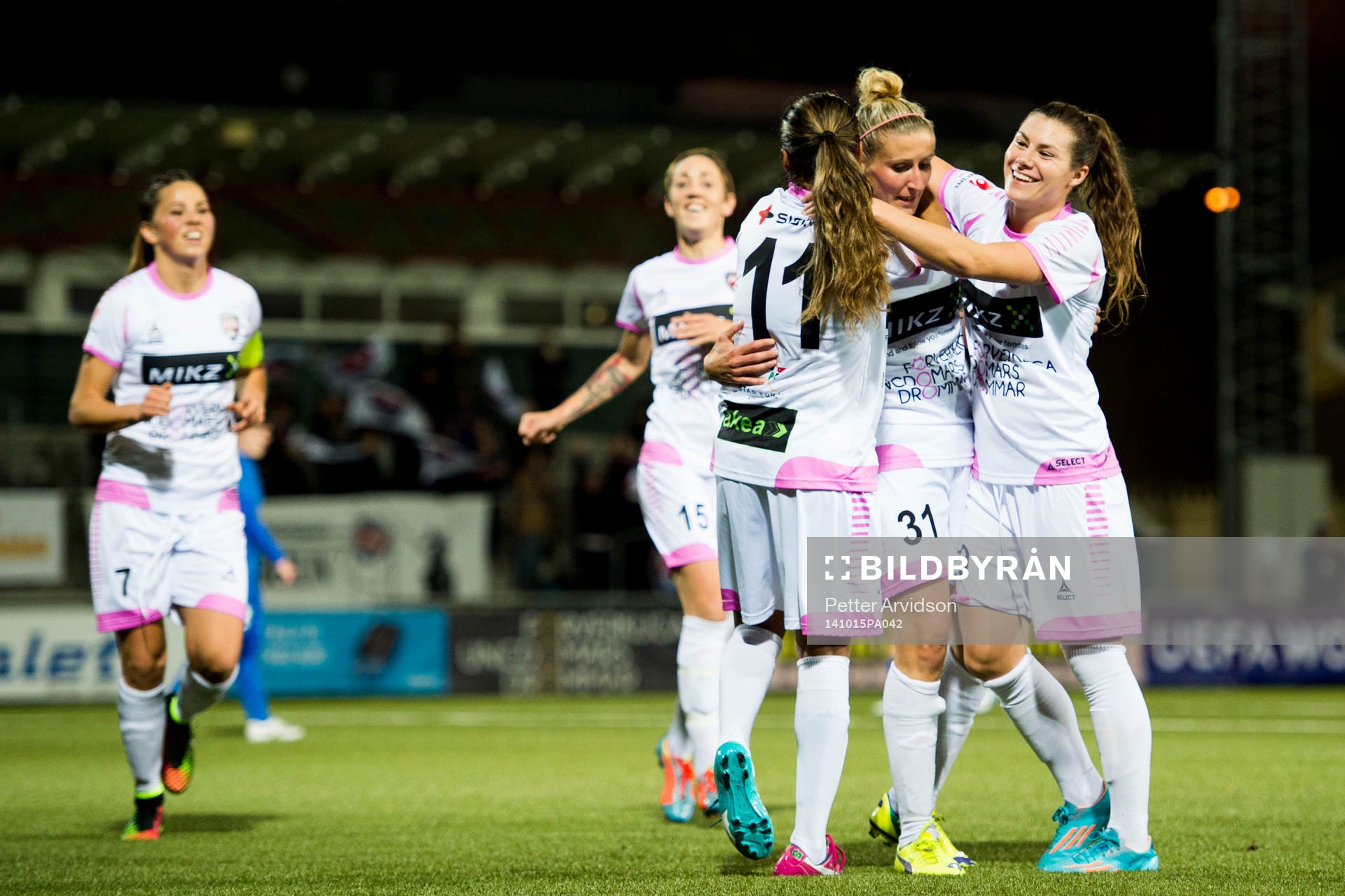 Rosengårds Anja Mittag gratuleras