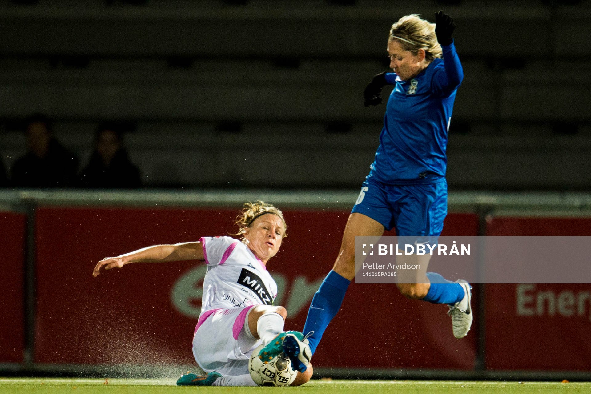 Rosengårds Katrin Schmidt och Ryazans Elena Danilova