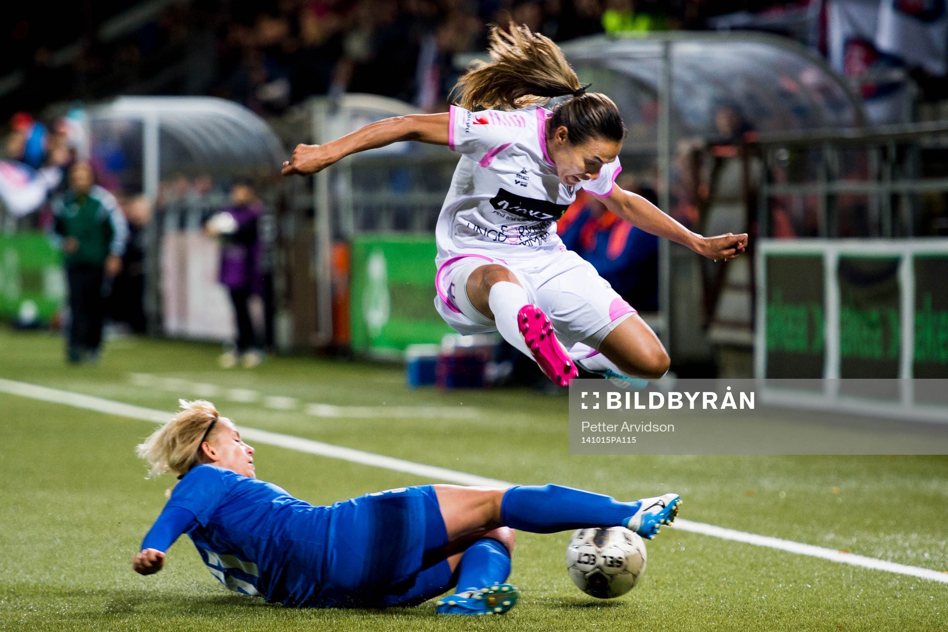Rosengårds Marta Viera Da Silva hoppar över Ryazans Alla