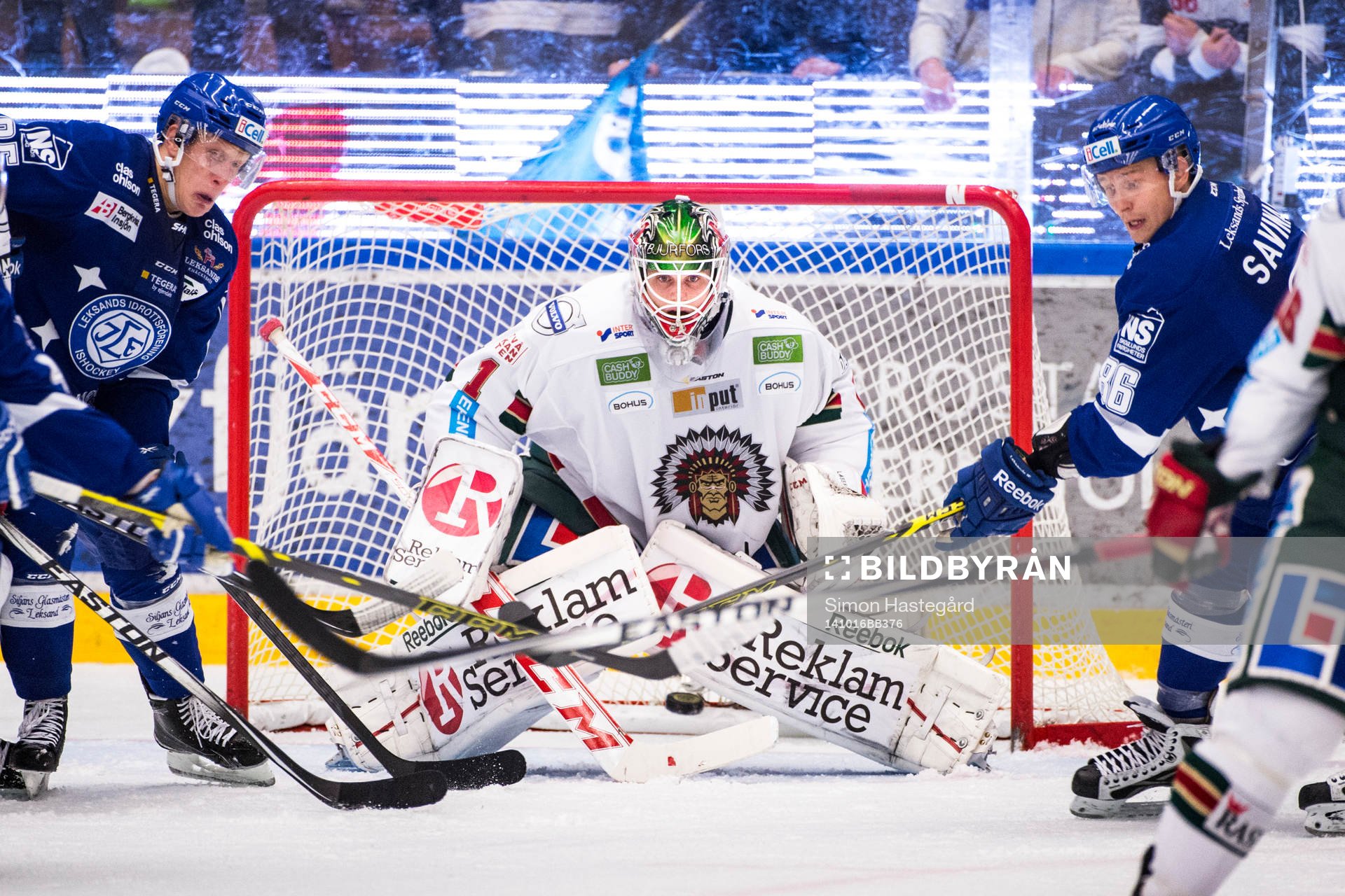 Leksands Toni Kähkönen, Frölundas målvakt Lars