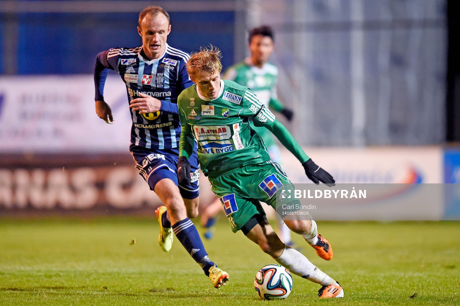 Husqvarnas Dragan Kapcevic och Ljungskiles Jakob Olsson
