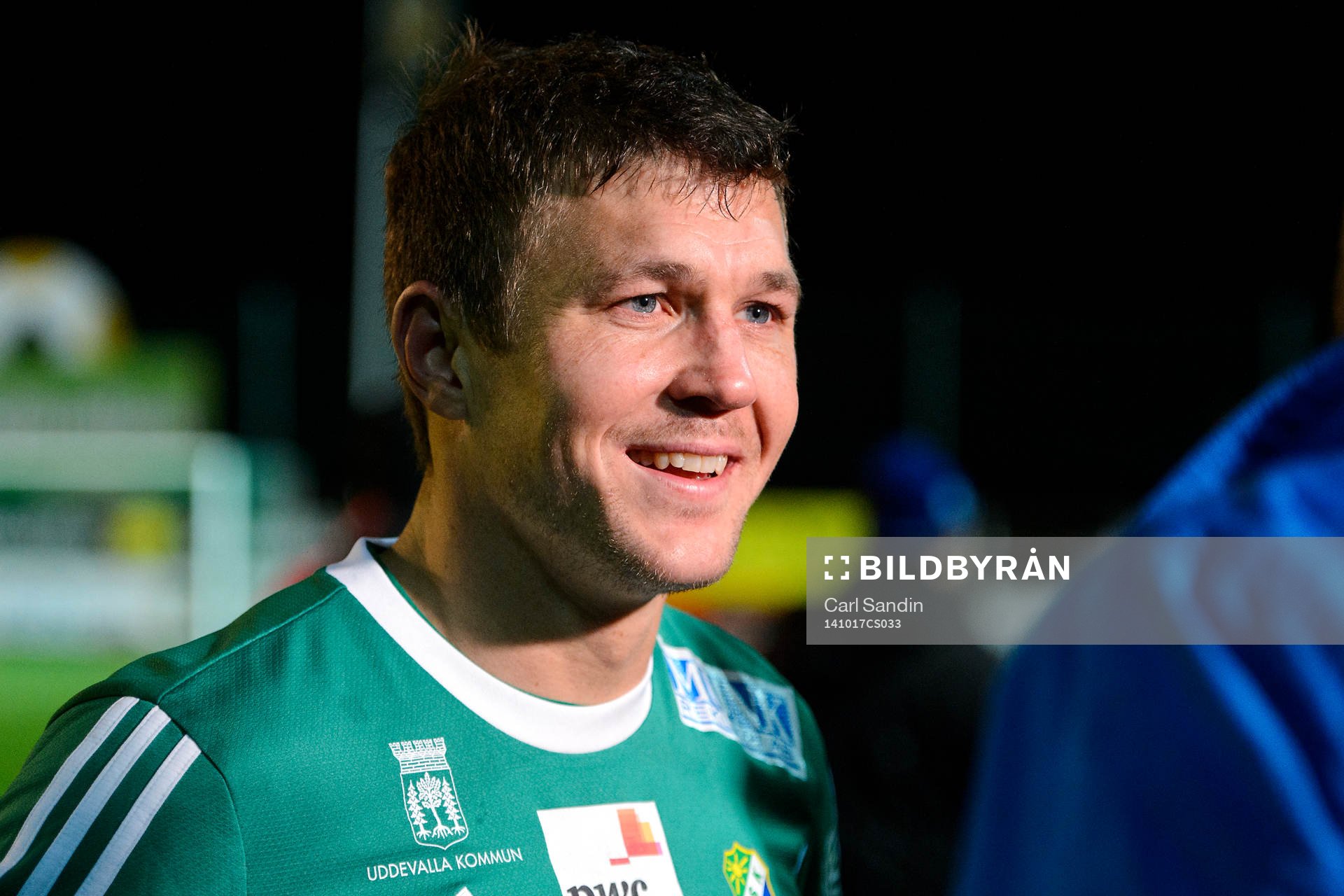 Ljungskiles Hannes Stiller blir intervjuad av TV efter fotbollsmatchen i superettan mellan Ljungskile och Husqvarna den 17 oktober 2014 i Ljungskile.