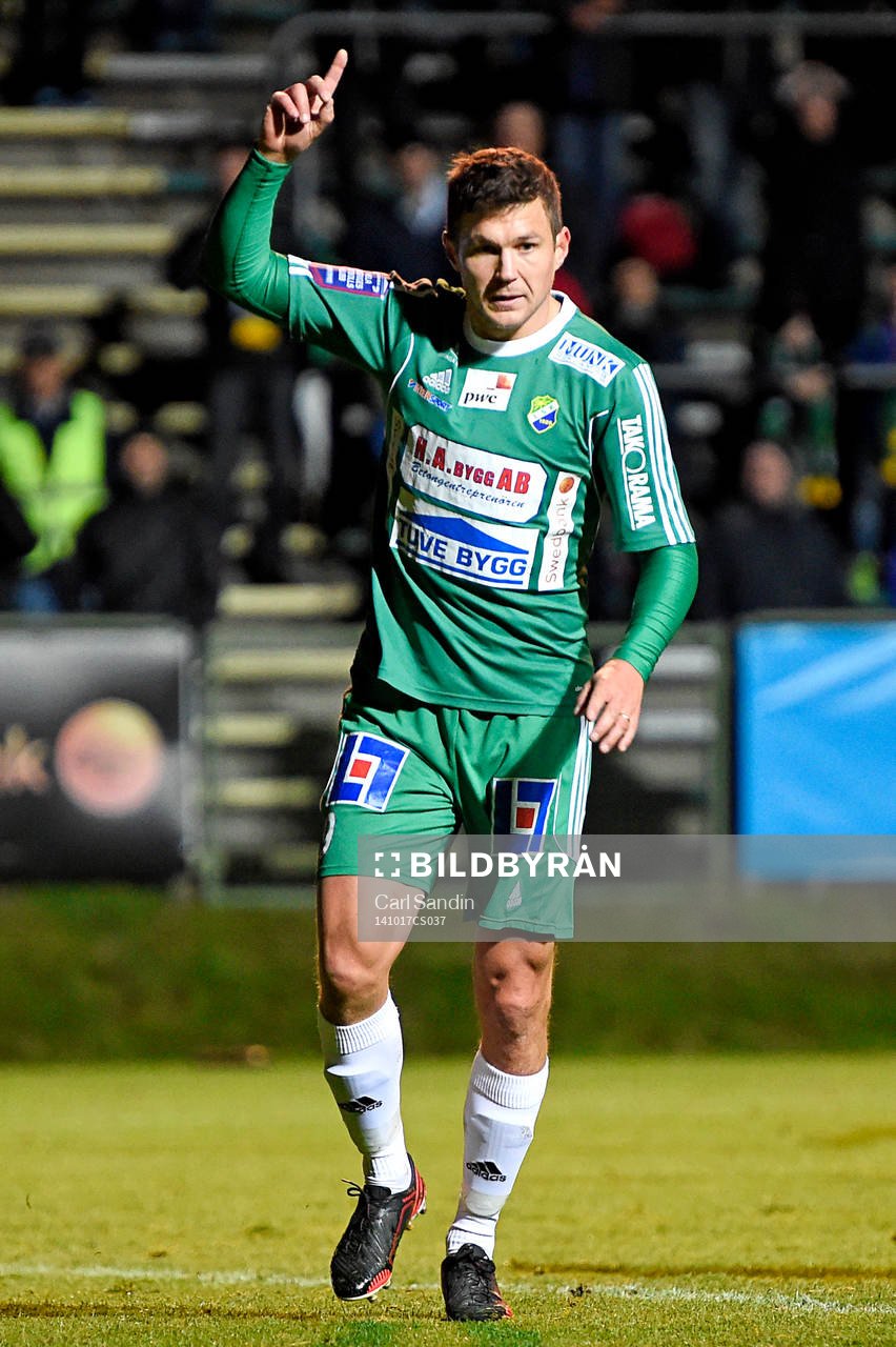 Ljungskiles Hannes Stiller jublar
