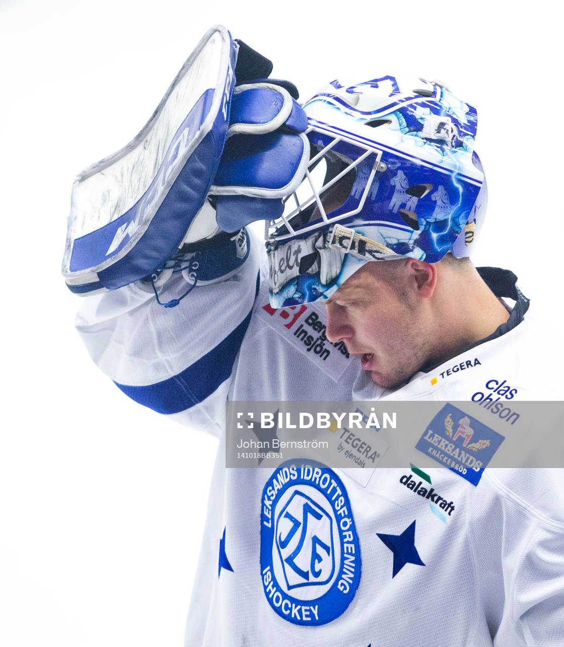 Leksands målvakt Oscar Alsenfelt  ser deppig ut