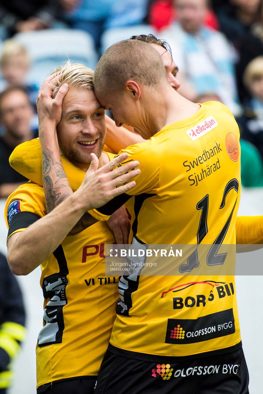 Elfsborgs Johan Larsson kramas om av Sebastian Holmén