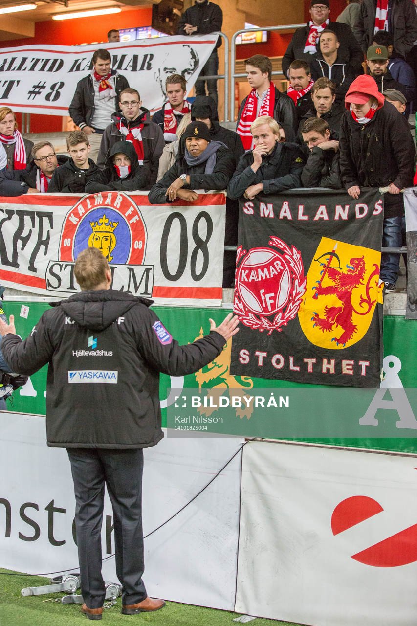 Efter att klacken ropat att Kalmars tränare Hans Eklund