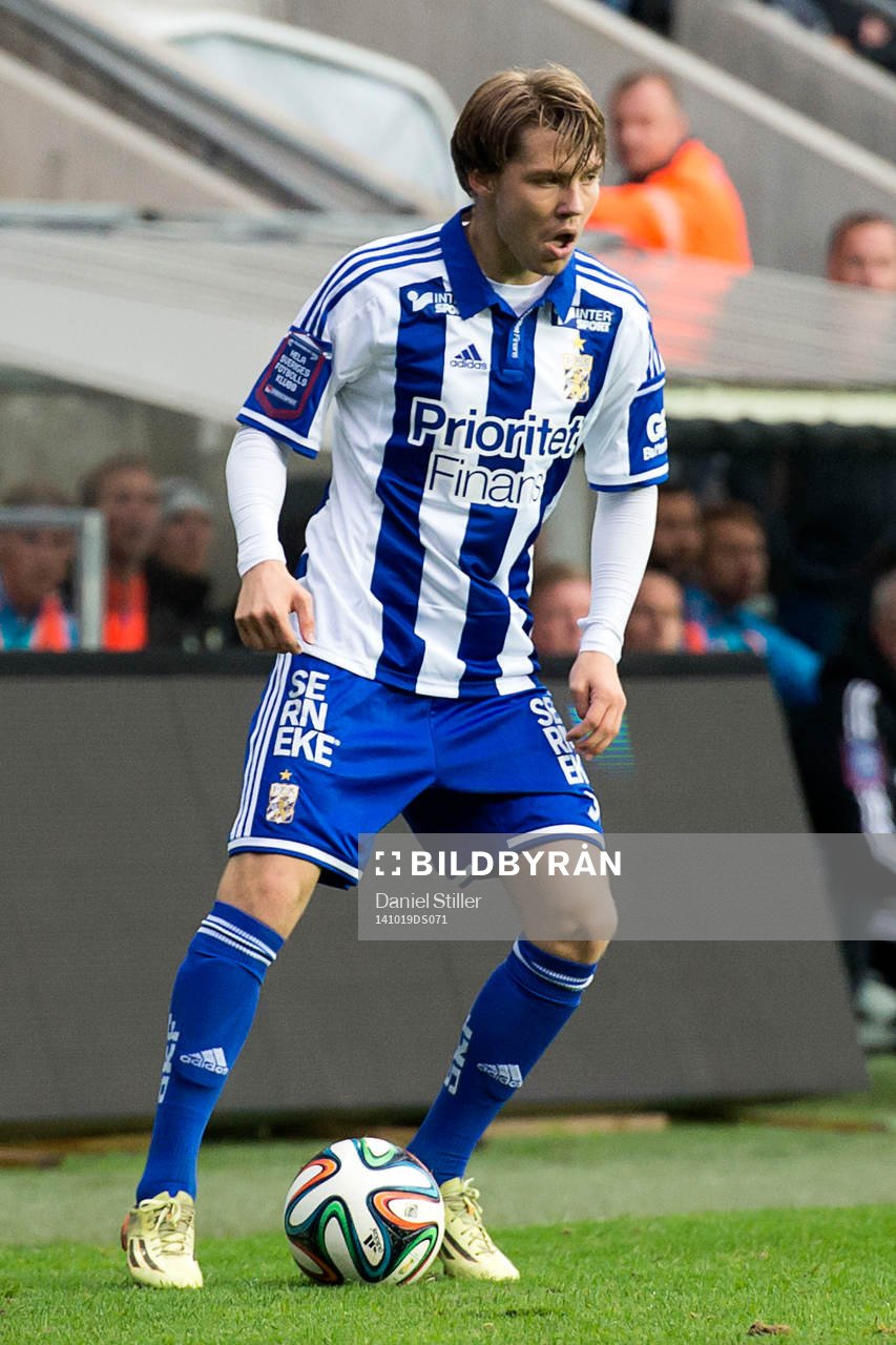 IFK Göteborgs Karl Bohm under fotbollsmatchen i Allsvenskan mellan IFK Göteborg och Häcken den 19 oktober 2014 i Göteborg.
