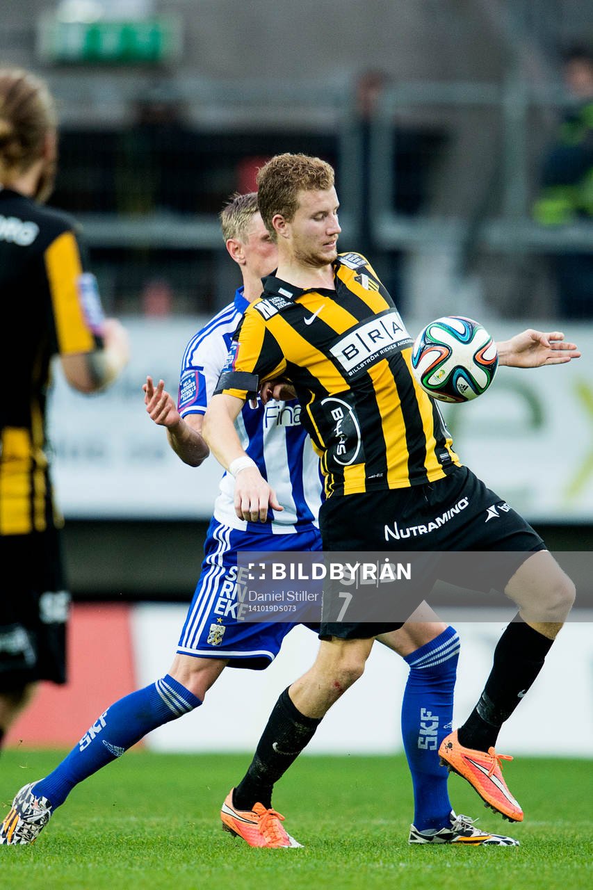Häckens Simon Gustafson under fotbollsmatchen i Allsvenskan mellan IFK Göteborg och Häcken den 19 oktober 2014 i Göteborg.
