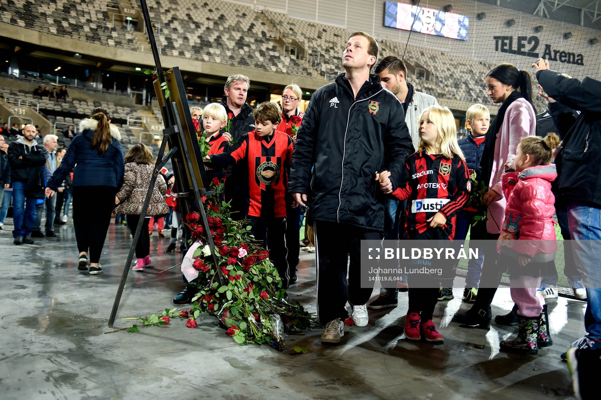 Supportrar visar sin respekt för Brommapojkarnas Pontus