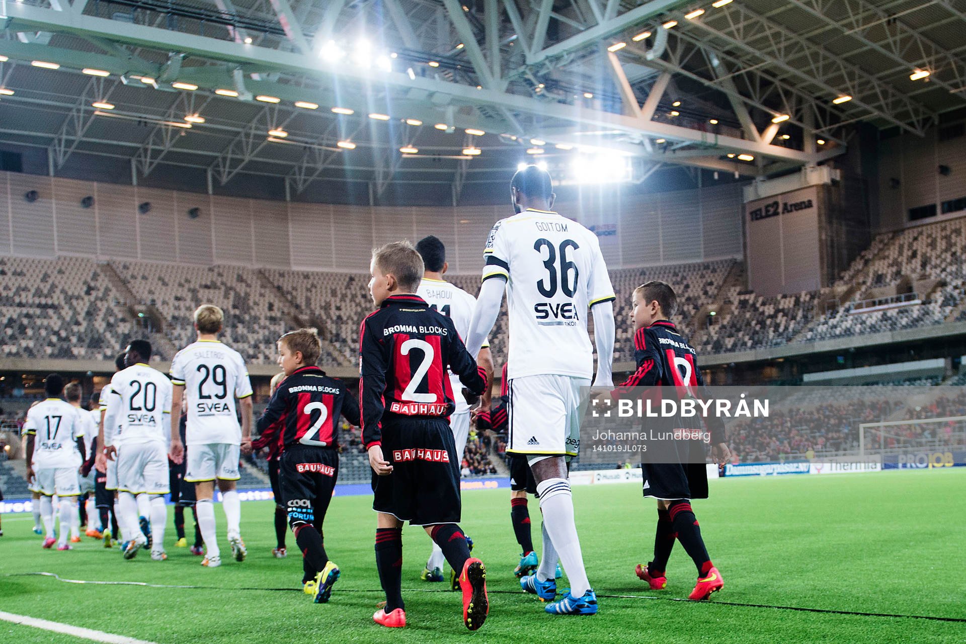 Alla knattar bär nummer 2 för att hedra Pontus Segerström