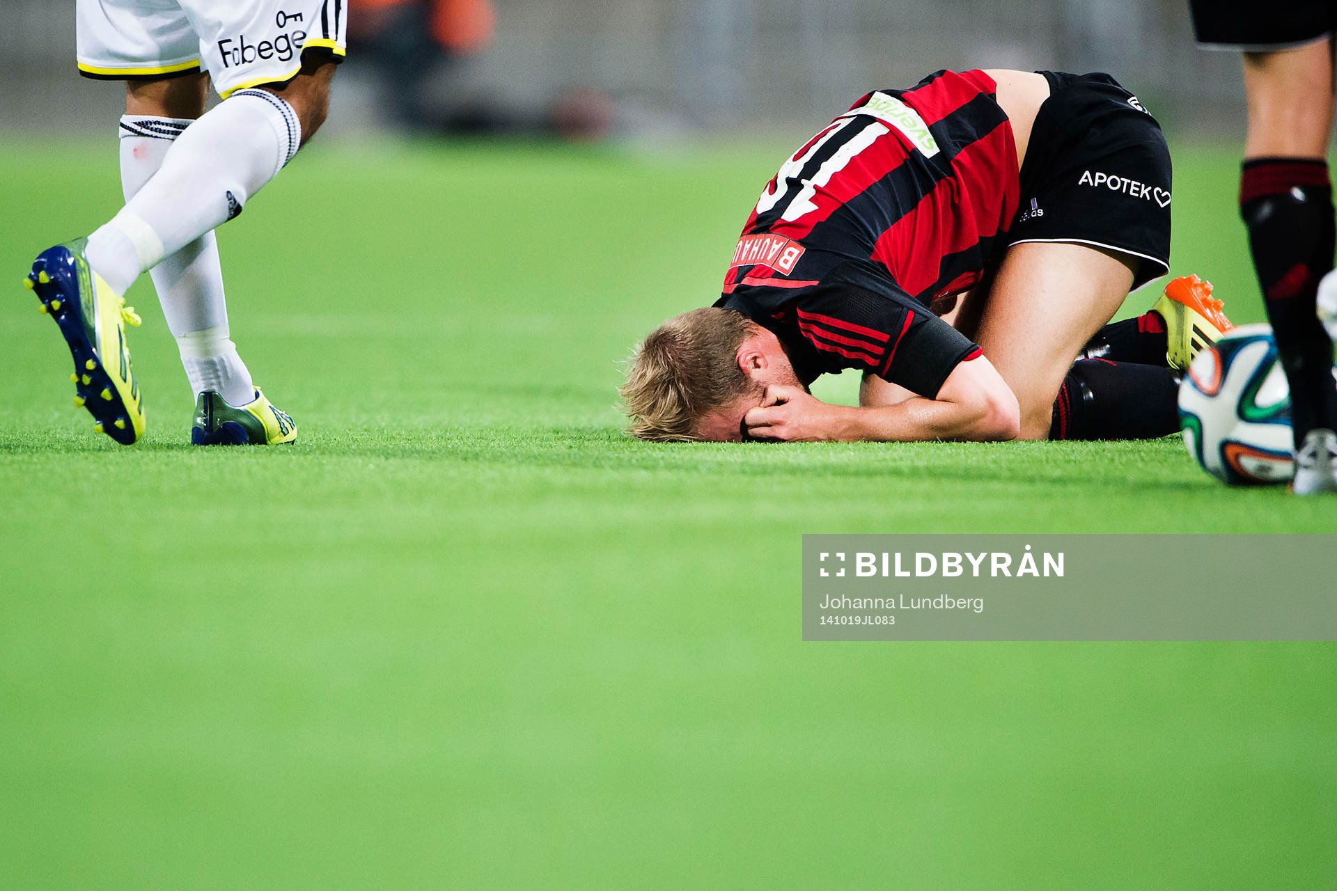 Brommapojkarnas Pontus Åsbrink har ont