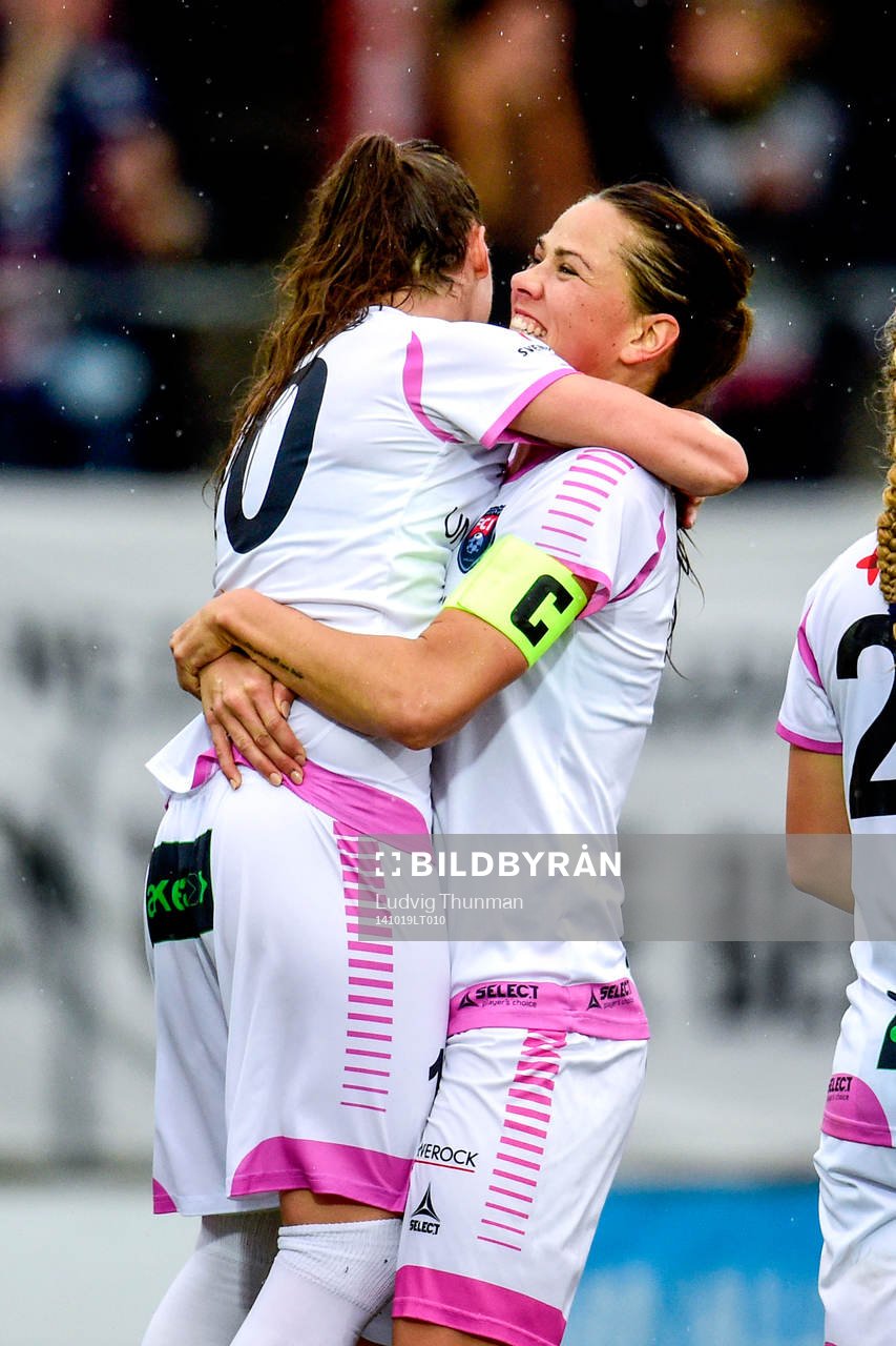 Rosengårds Ramona Bachmann och Sara Björk Gunnarsdottir