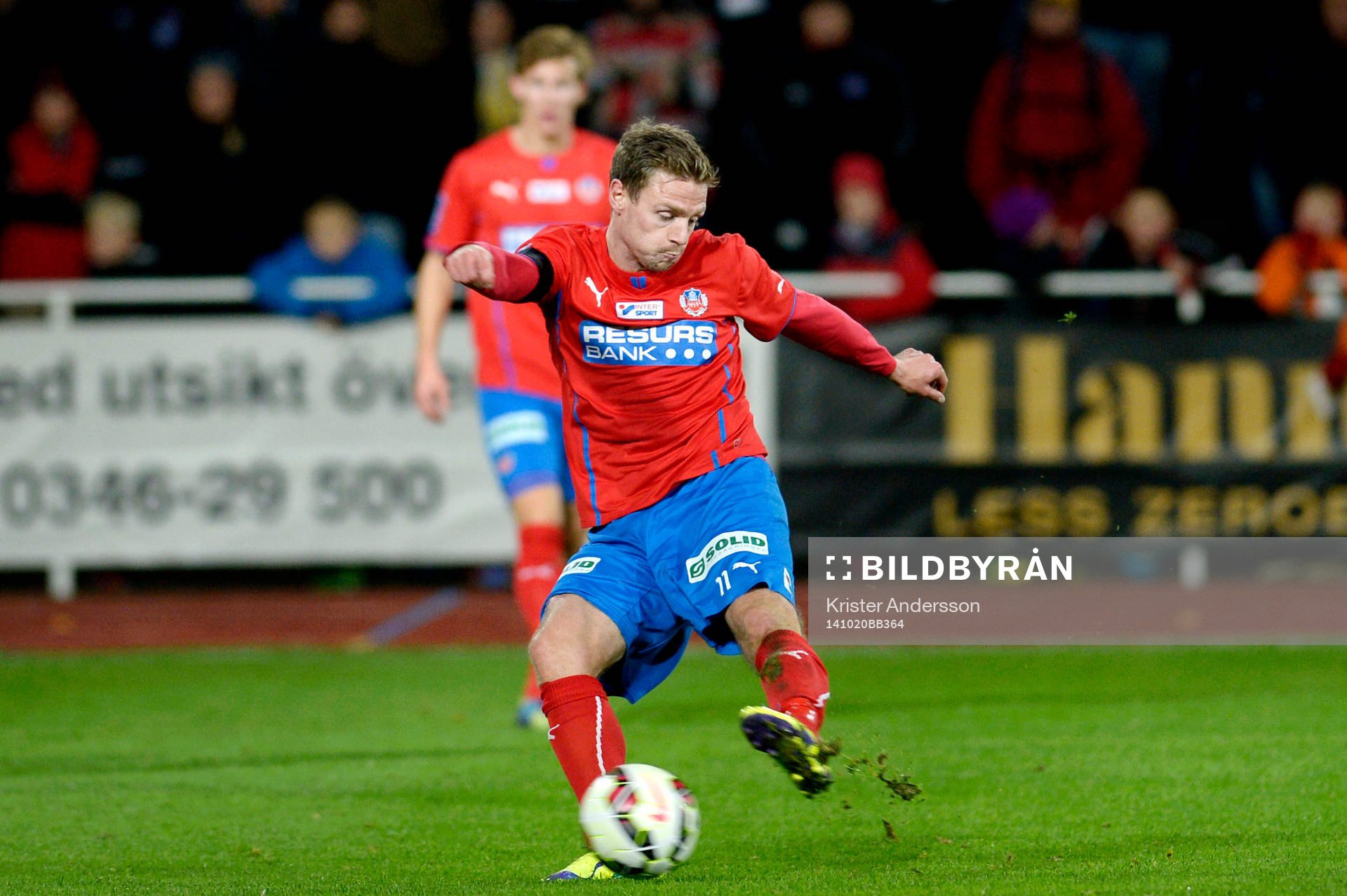 Helsingborgs Arnór Smárason skjuter