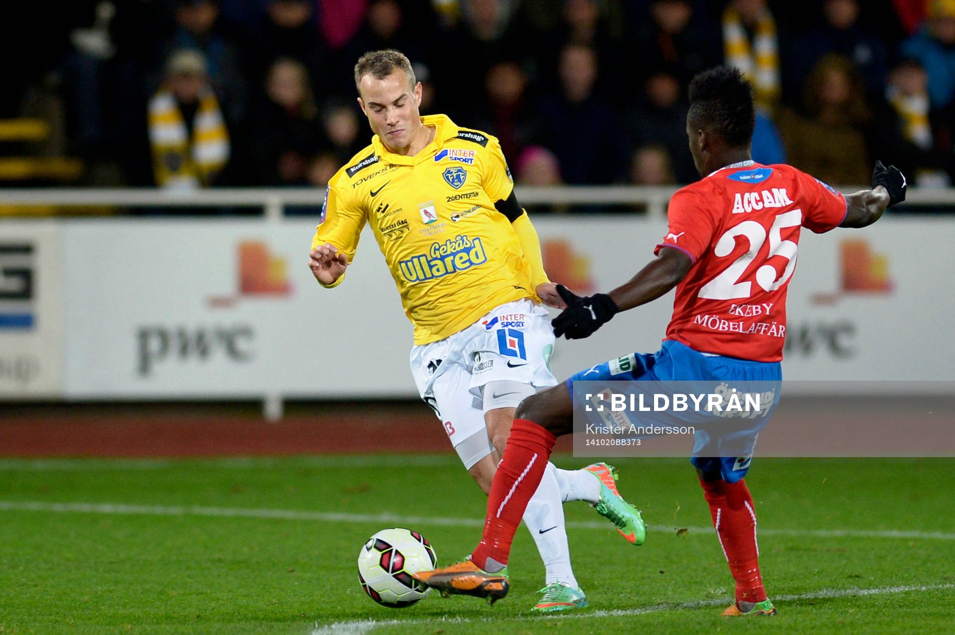 Falkenbergs Calle Wede och Helsingborgs David Accam