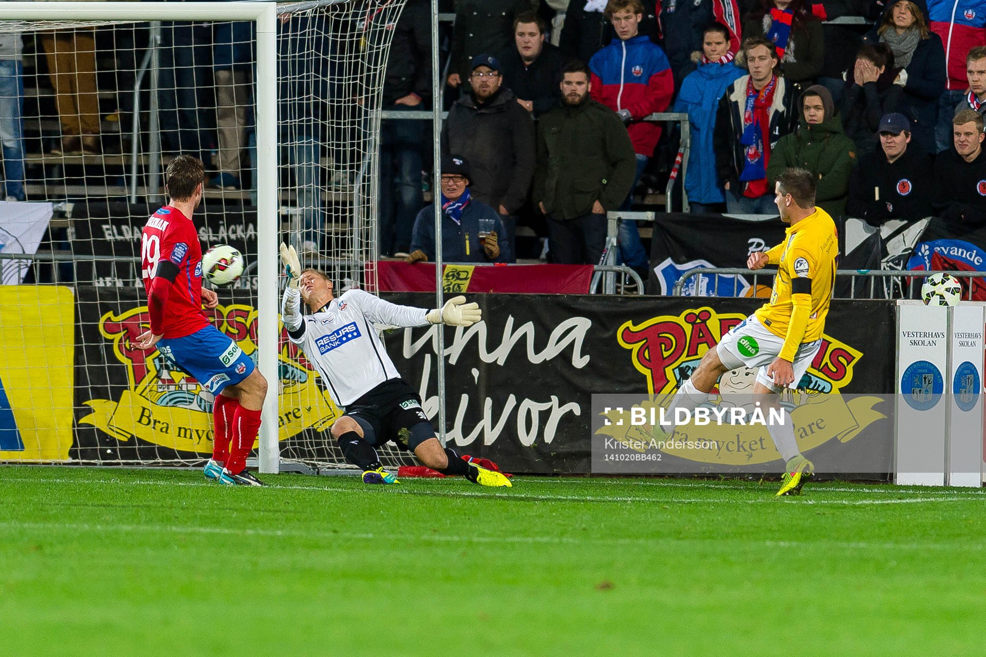 Falkenbergs Stefan Rodevåg gör 2-0 och jublar